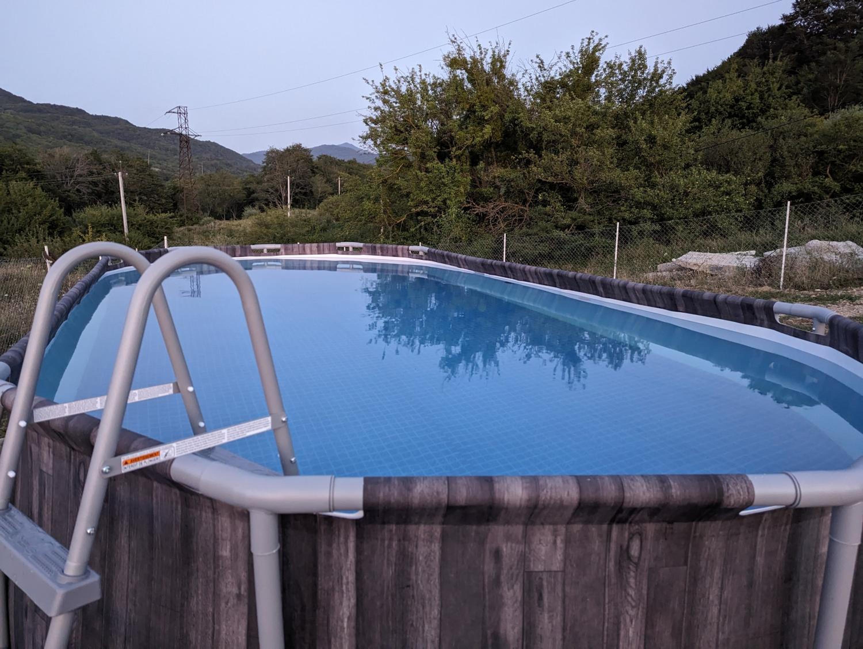 Sunshine Inn Buriani