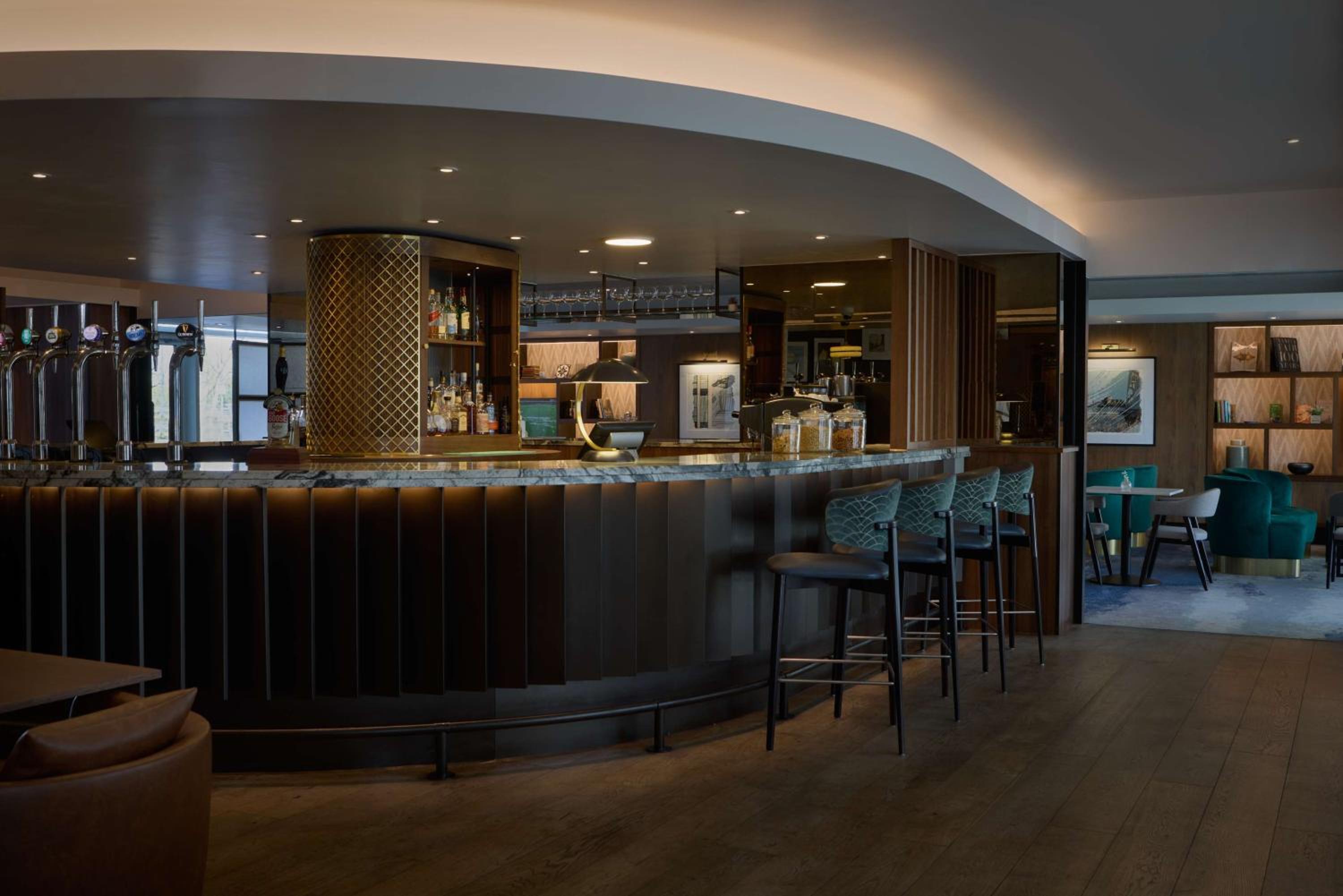 DoubleTree By Hilton London Excel-3