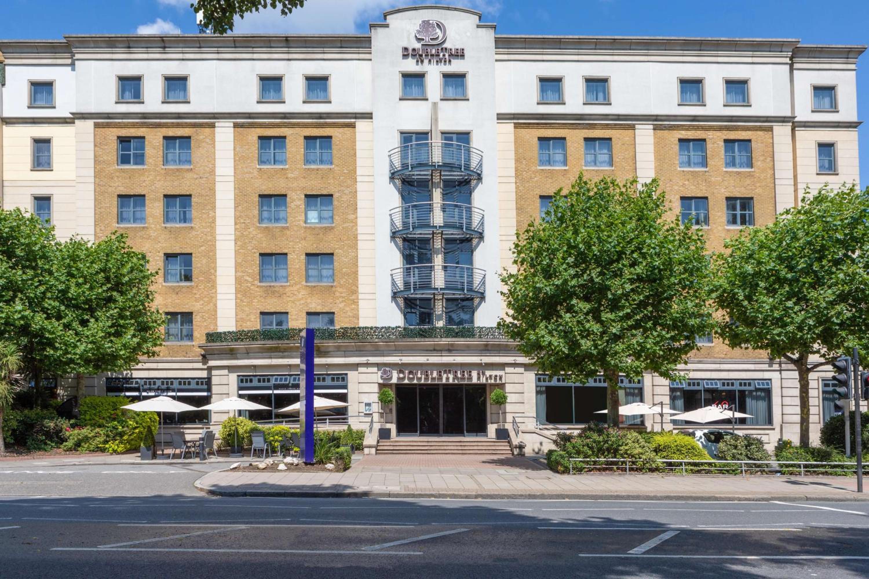 DoubleTree by Hilton London Angel Kings Cross-3