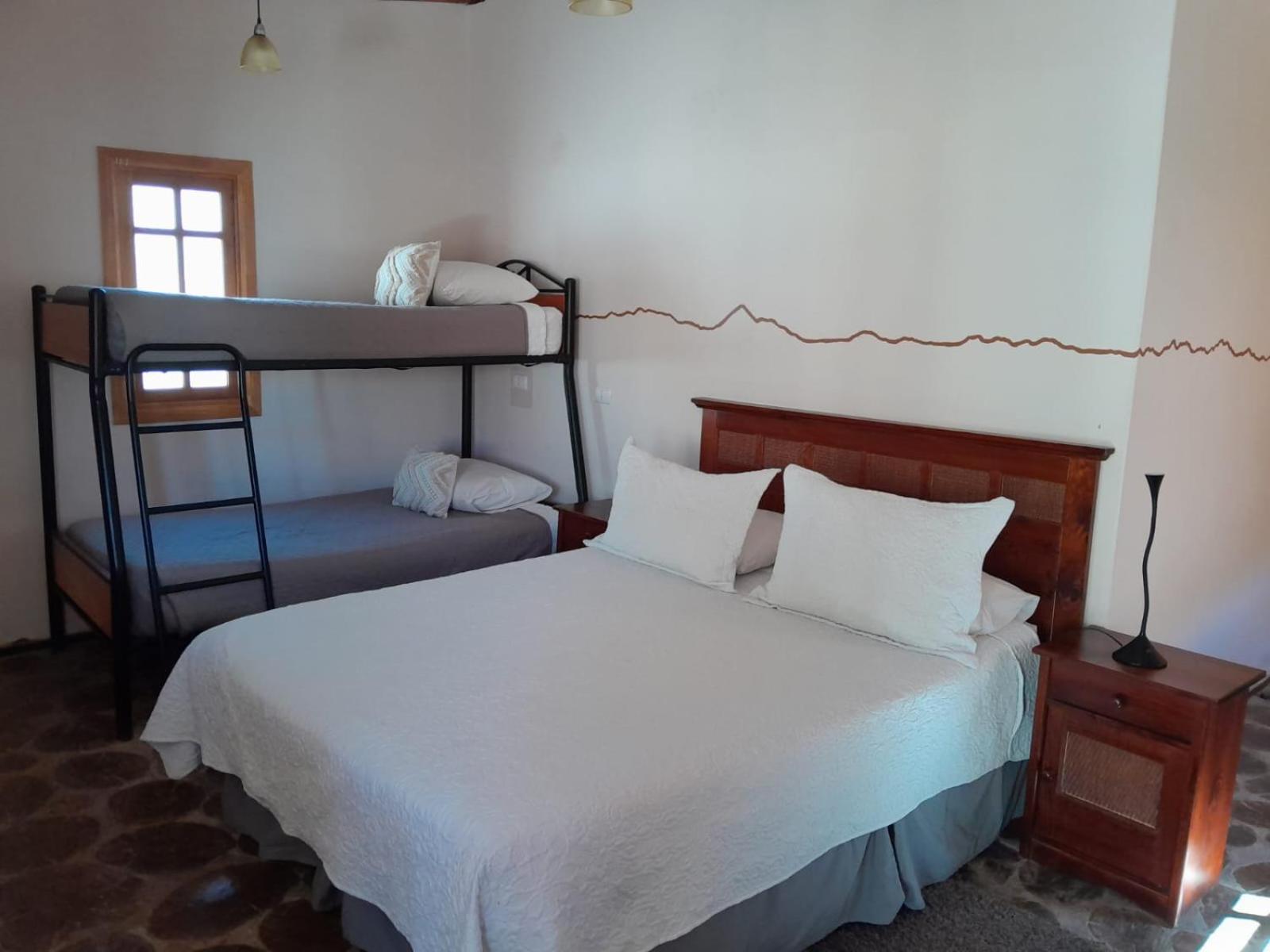 Hotel-Camping Takha Takha