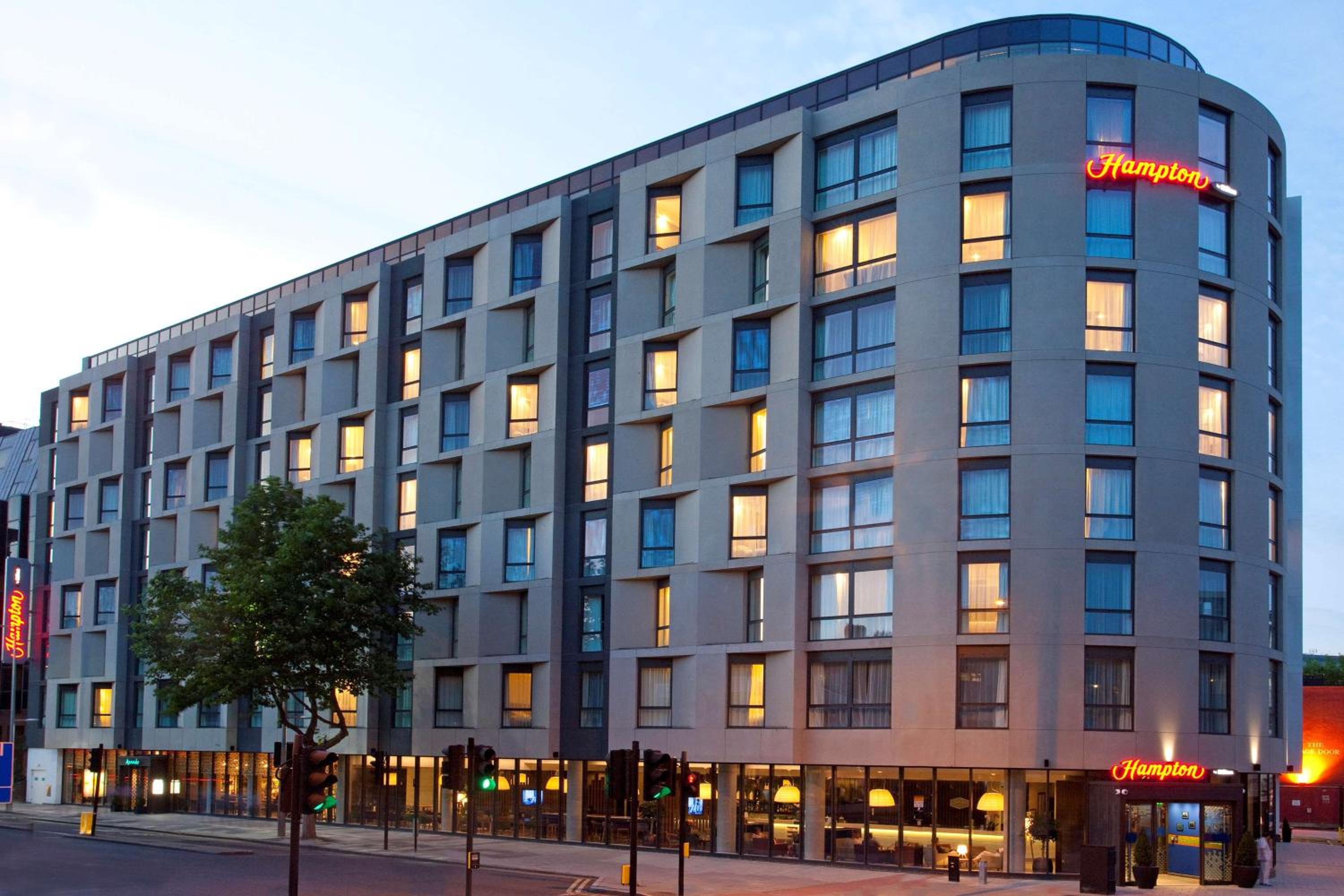 Hampton by Hilton London Waterloo-1