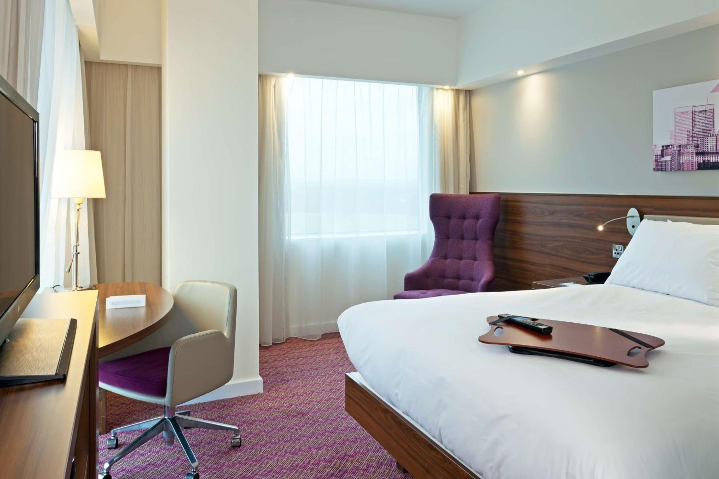 Horley Vacations - Hampton by Hilton London Gatwick Airport - Property Image 9