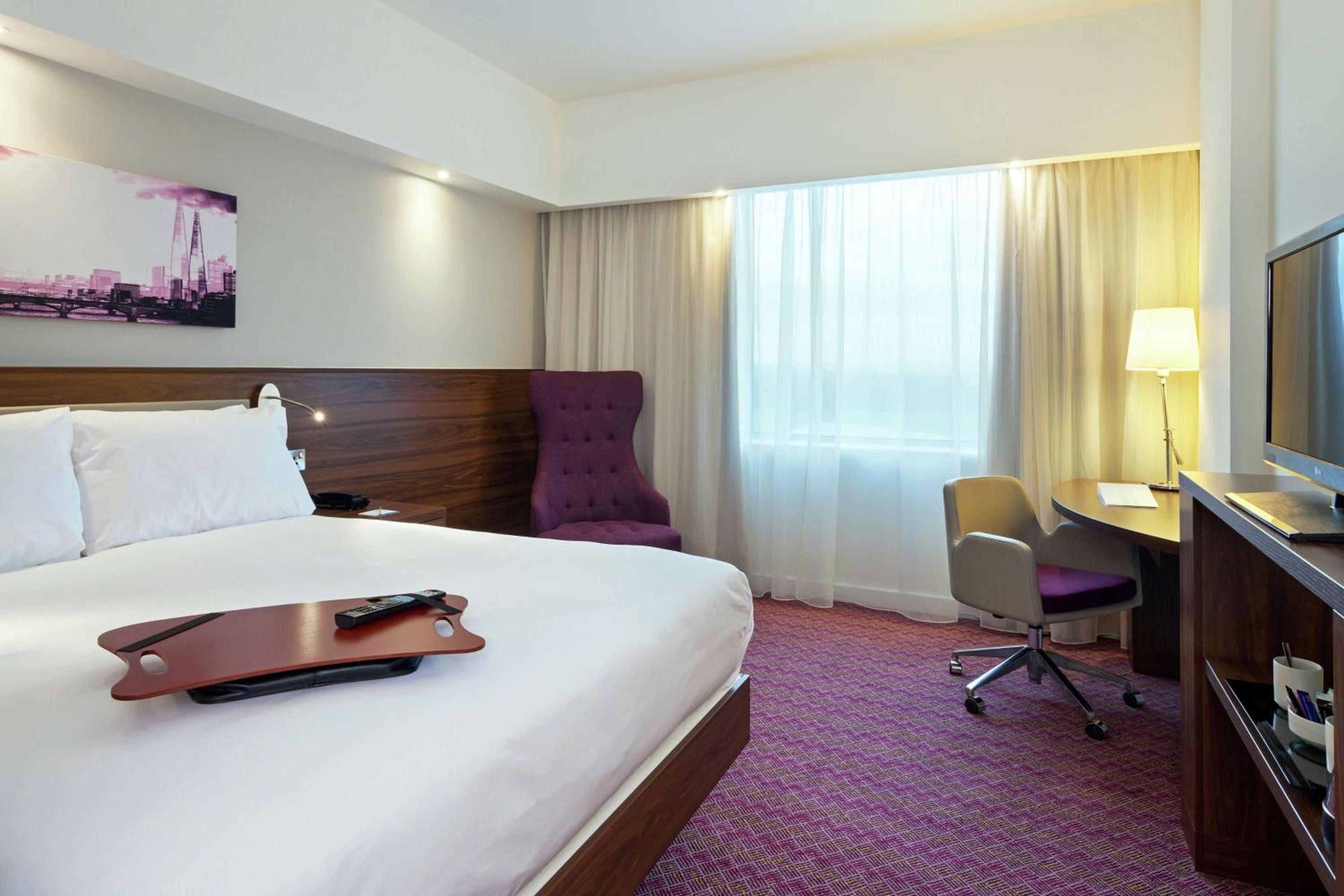 Horley Vacations - Hampton by Hilton London Gatwick Airport - Property Image 8