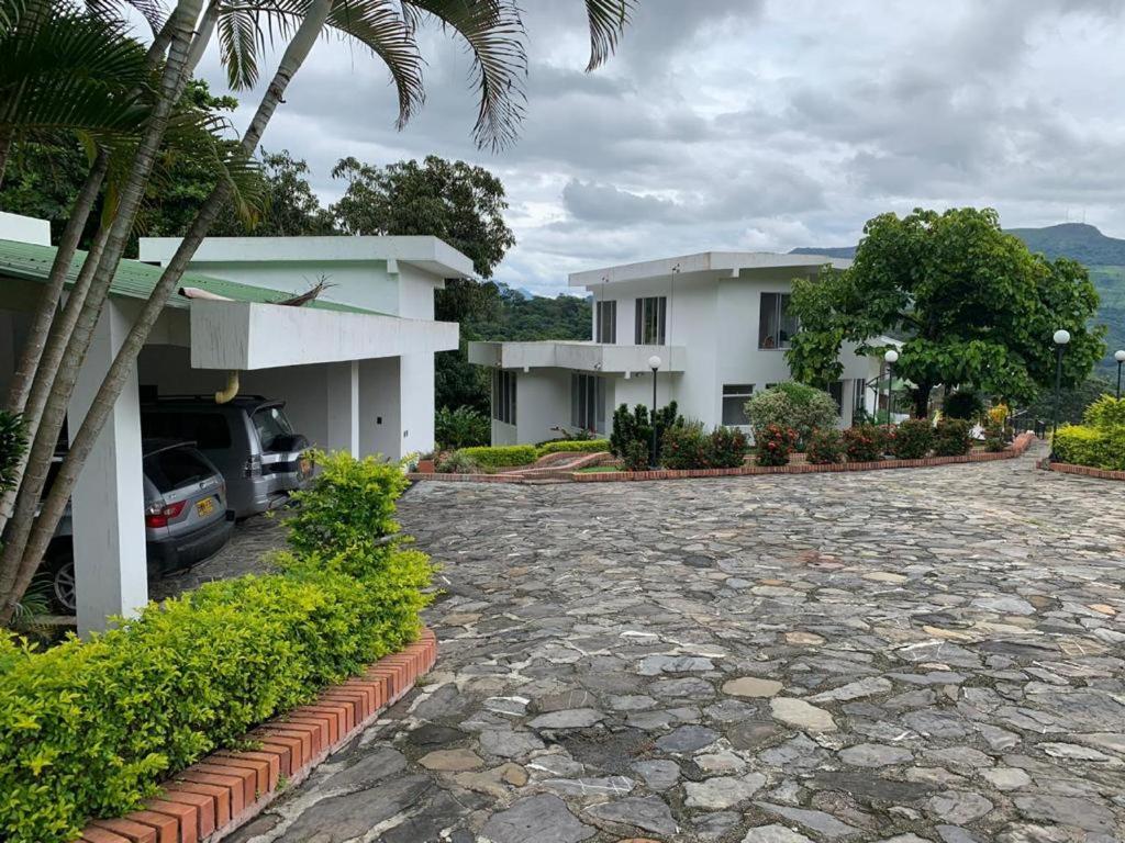 Finca el Campanario