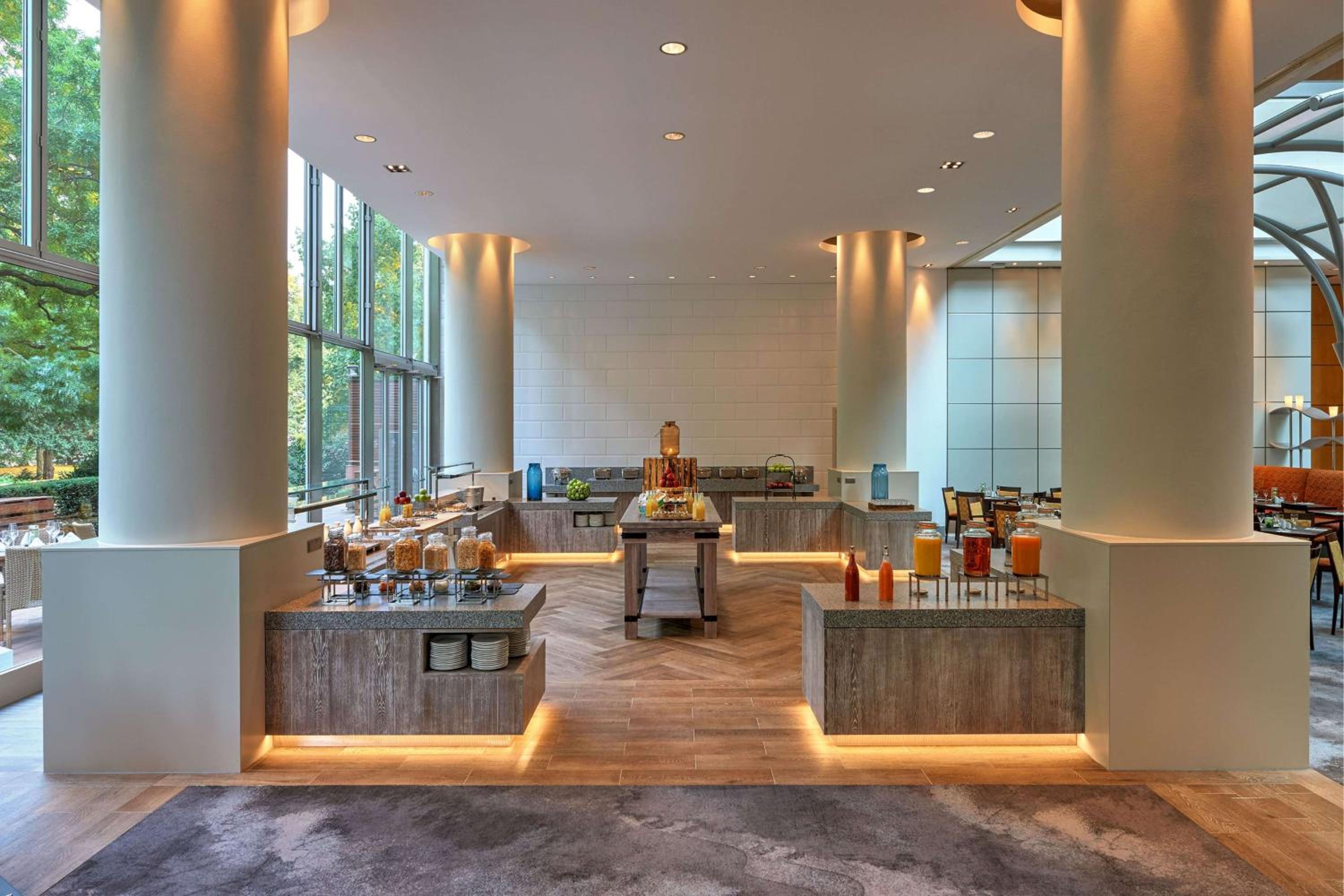 Hilton Frankfurt City Centre - Property Image 15