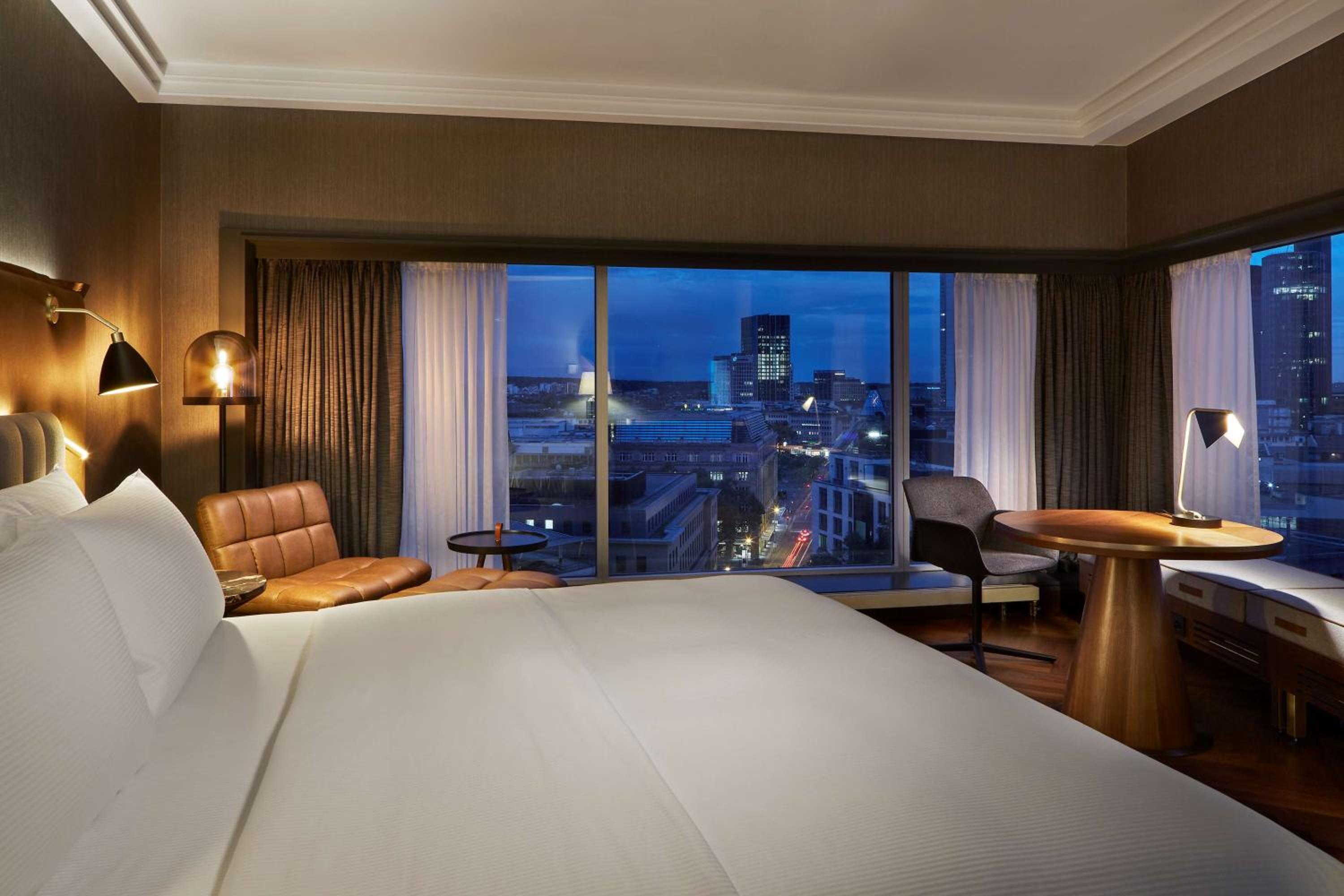 Hilton Frankfurt City Centre - Property Image 48