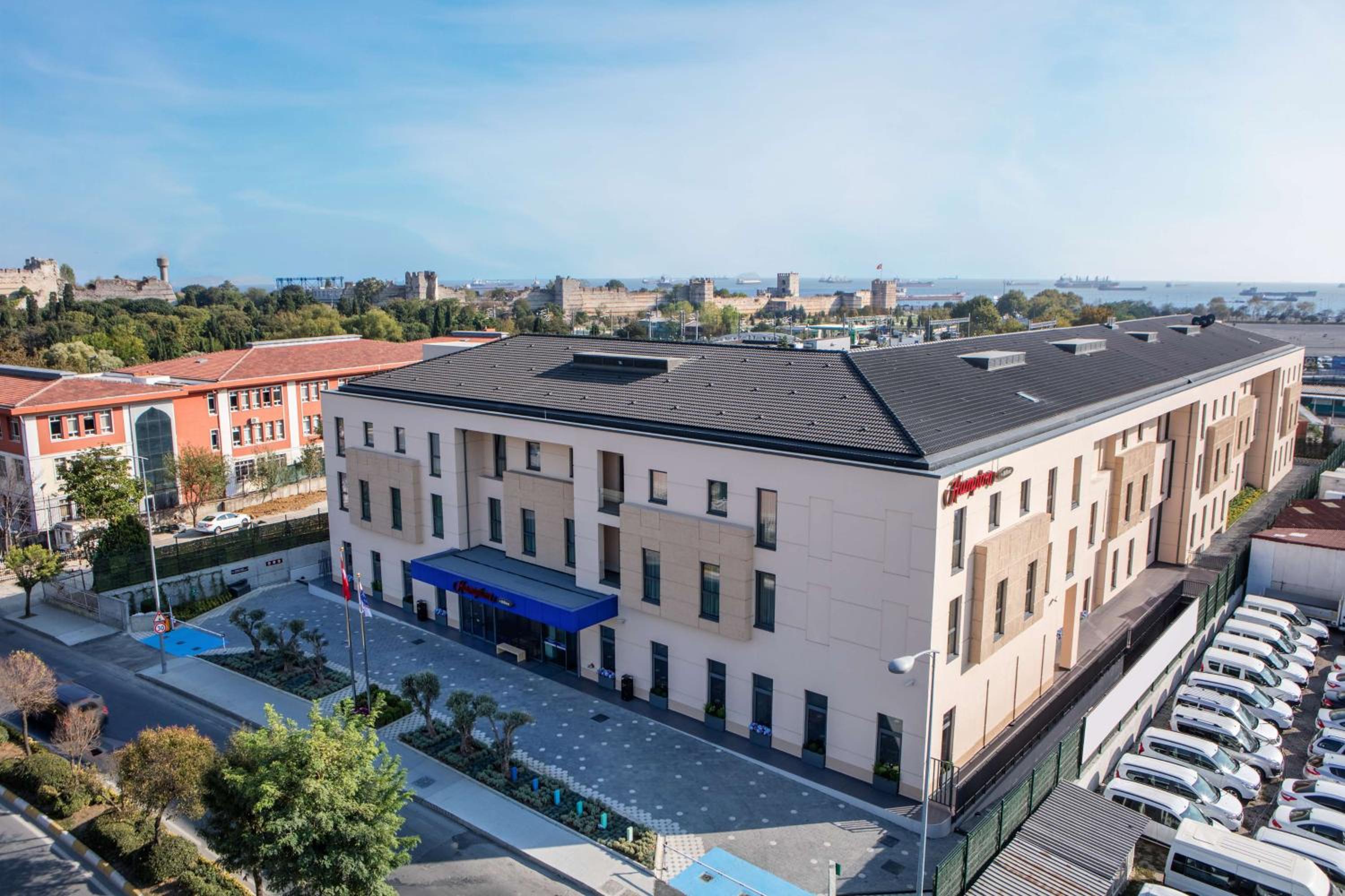 Hampton by Hilton İstanbul Zeytinburnu - Image 13
