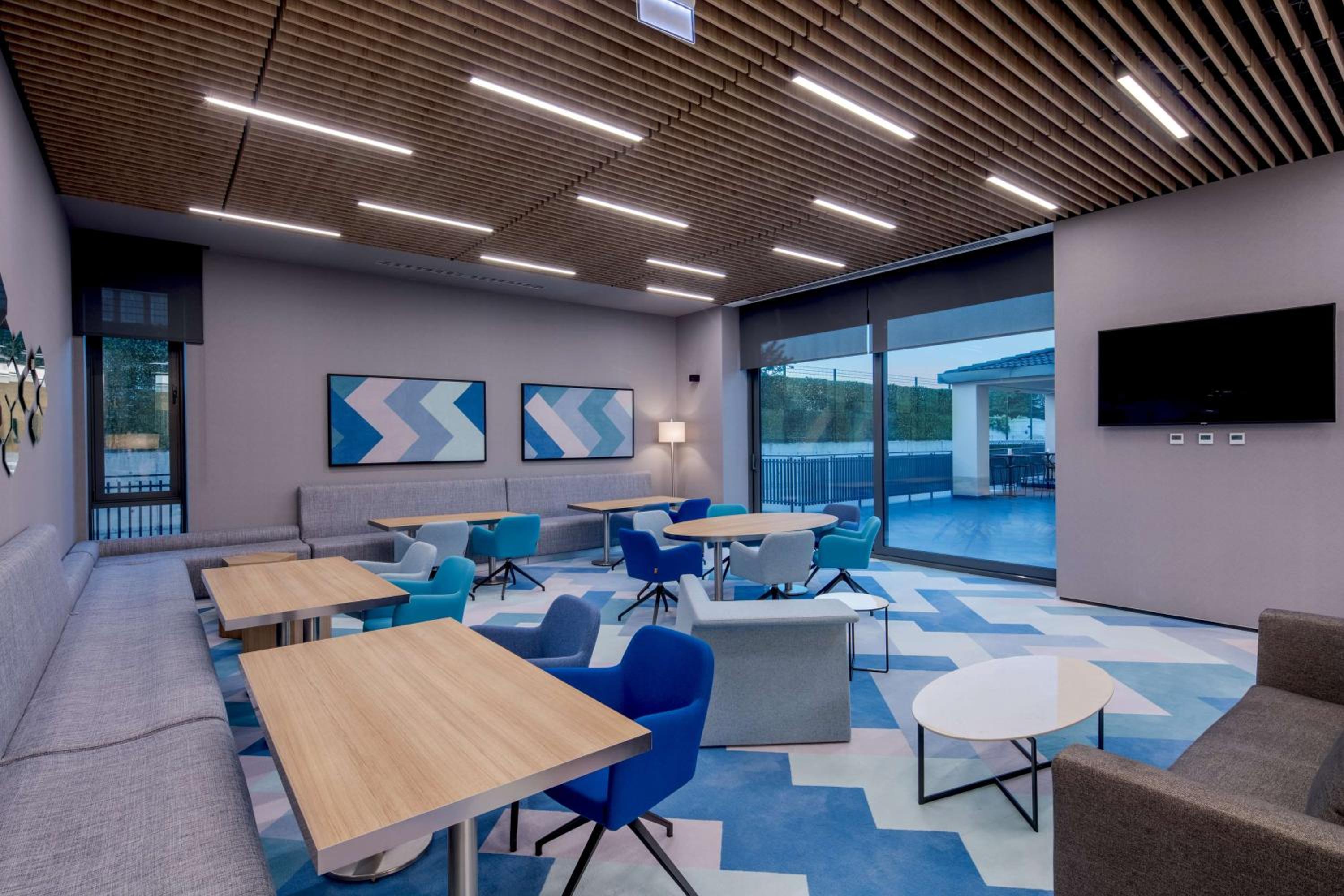 Hampton by Hilton İstanbul Zeytinburnu - Image 31