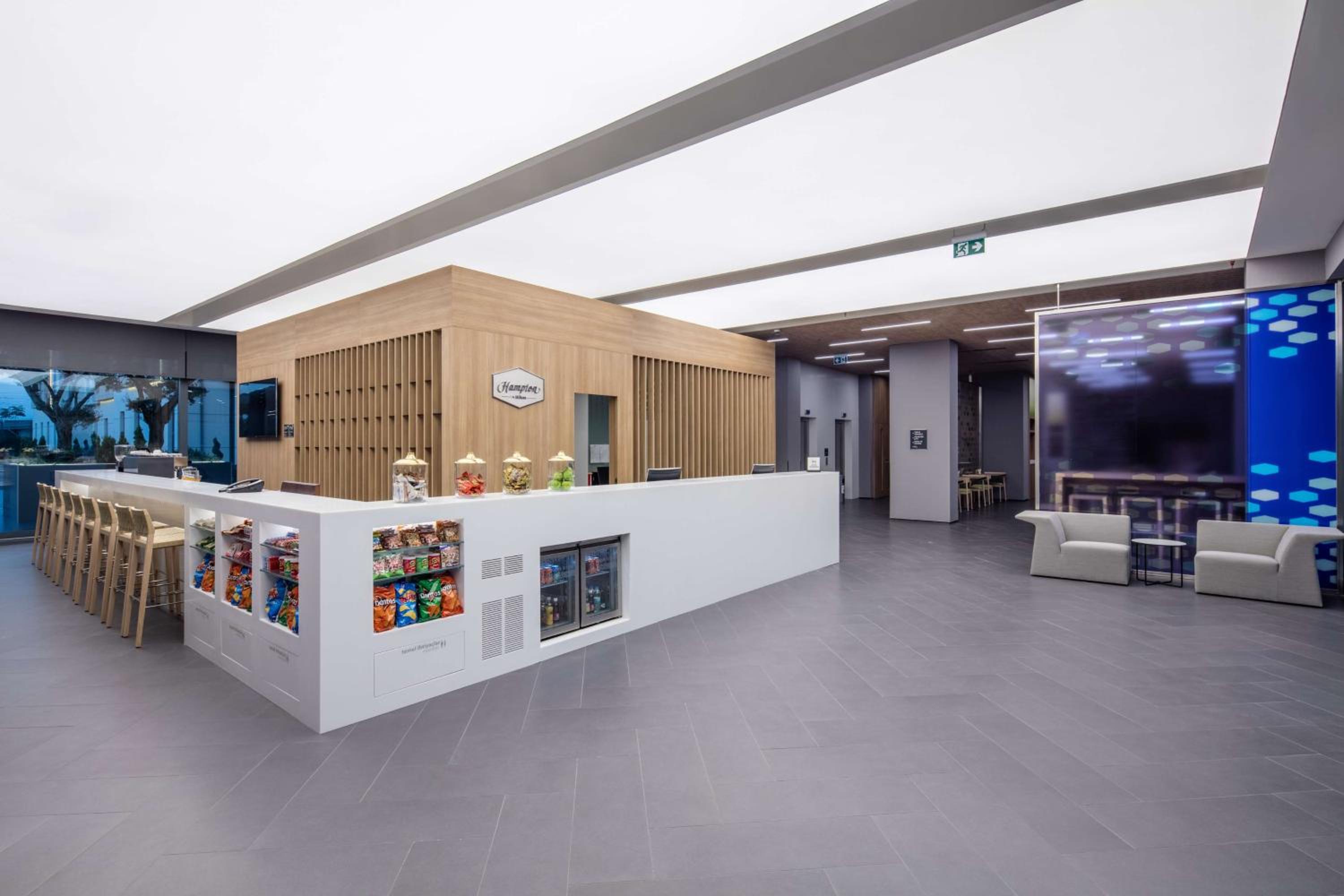 Hampton by Hilton İstanbul Zeytinburnu - Image 32