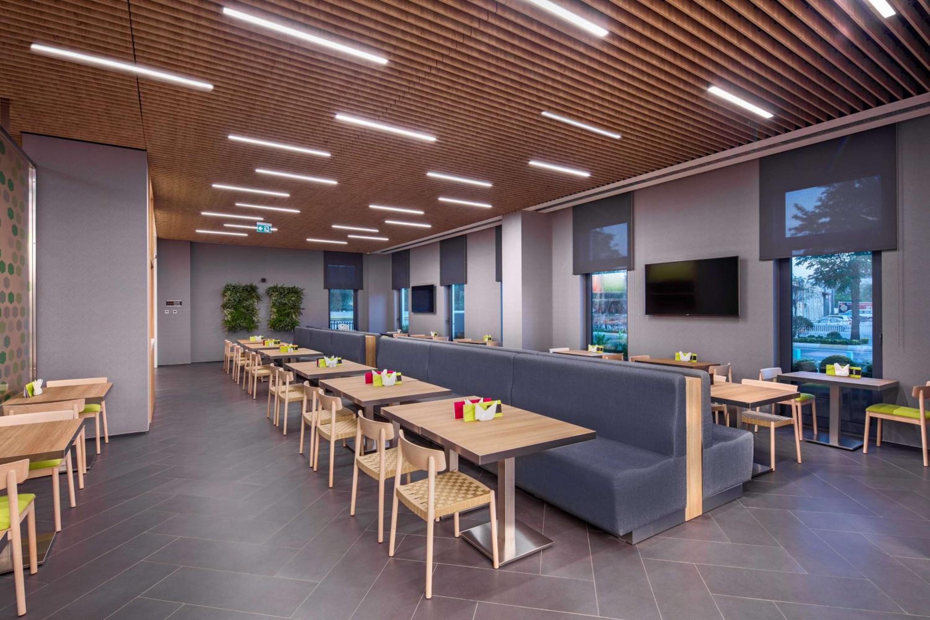 Hampton by Hilton İstanbul Zeytinburnu - Image 19