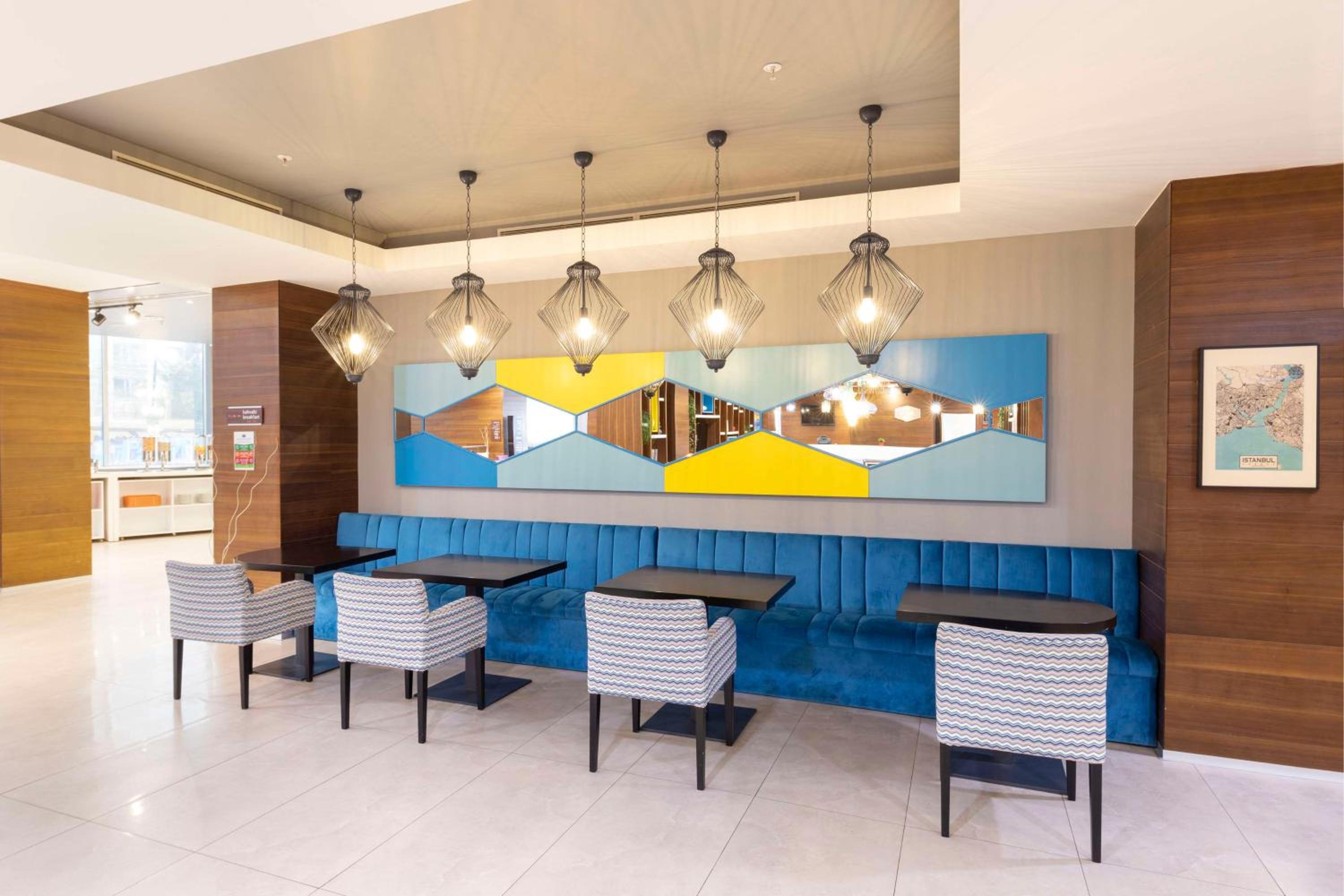 Hampton by Hilton Istanbul Kayasehir - Image 16