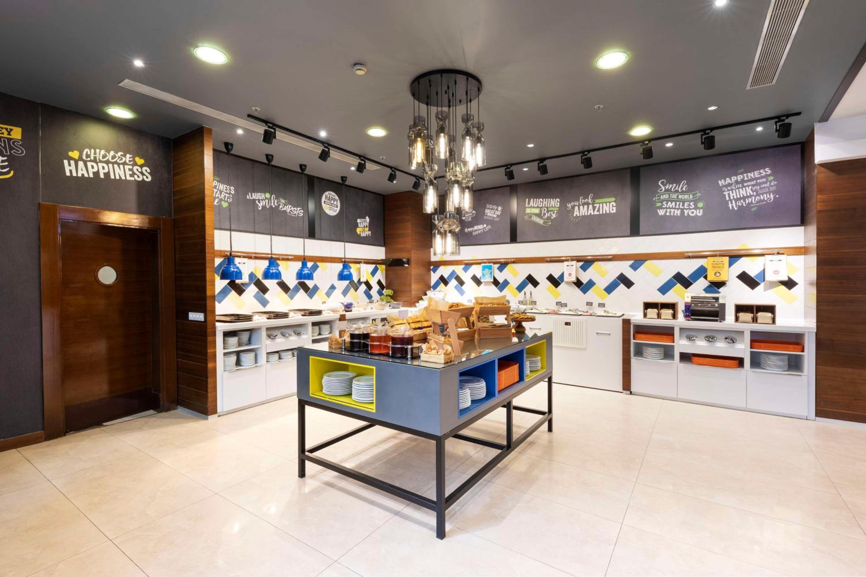 Hampton by Hilton Istanbul Kayasehir - Image 22