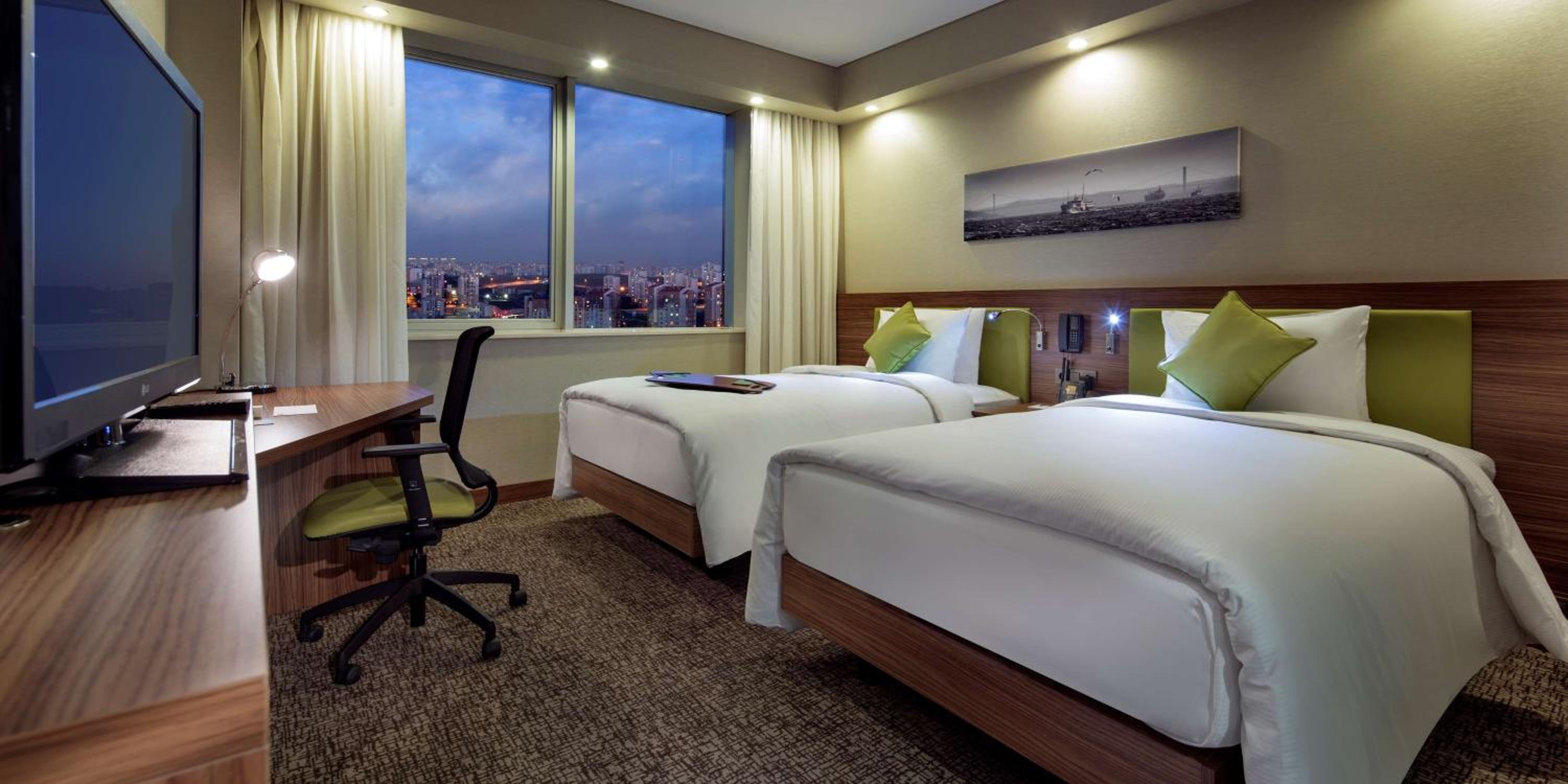 Hampton by Hilton Istanbul Kayasehir - Image 31