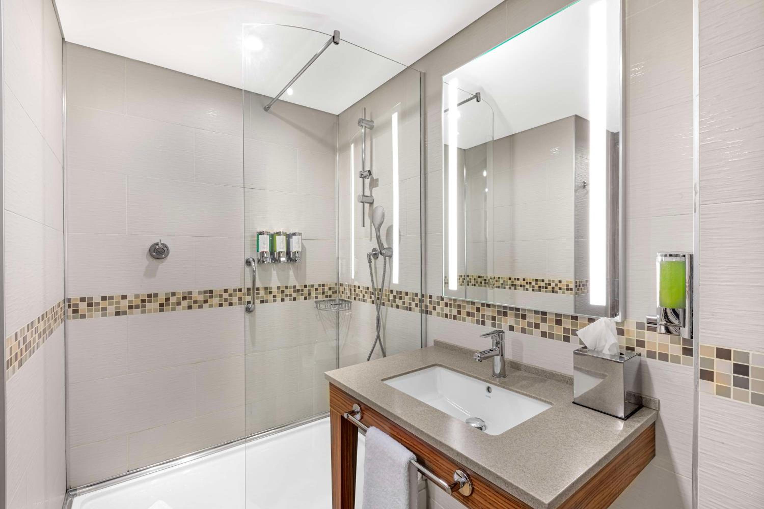 Hampton by Hilton Istanbul Kayasehir - Image 50