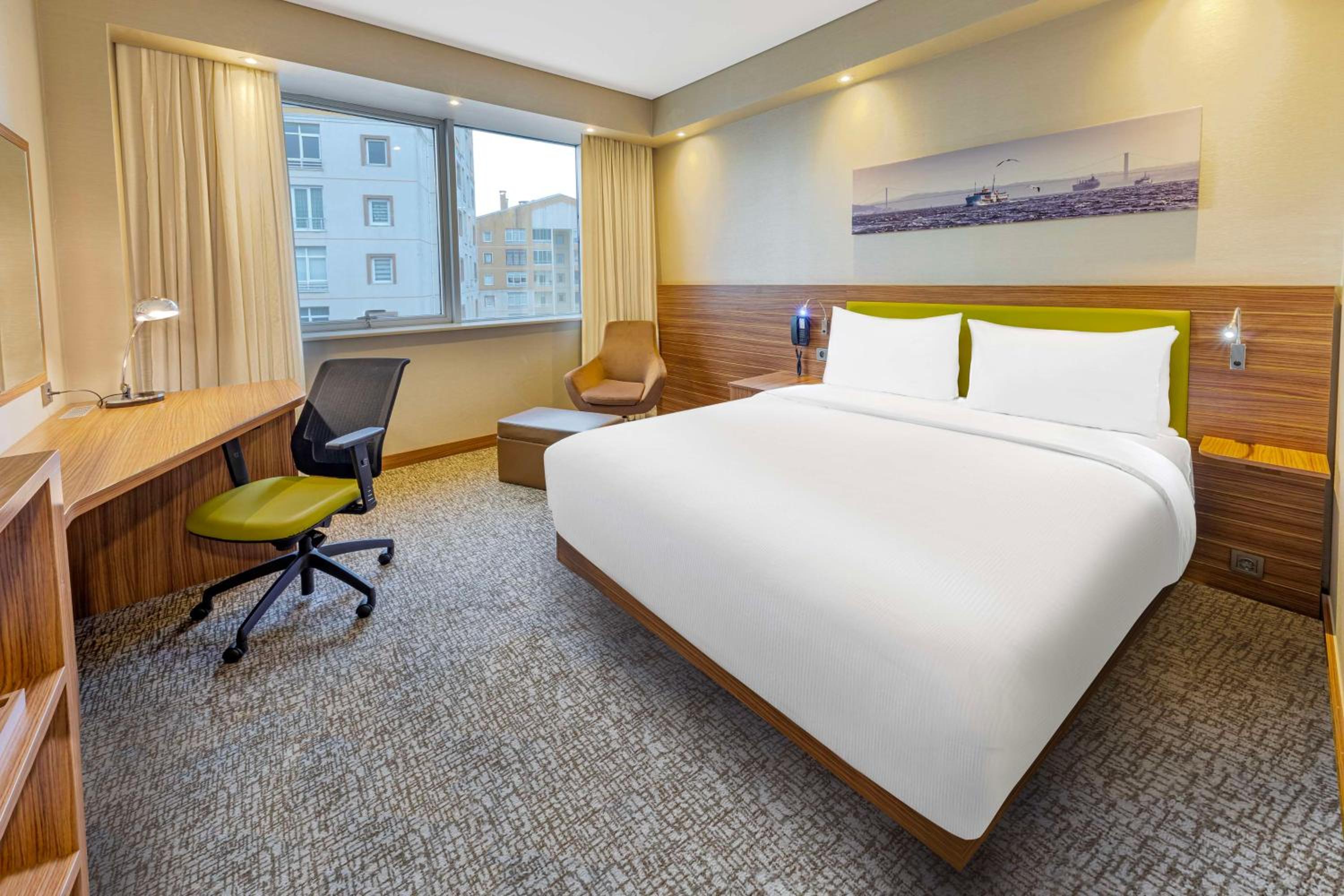 Hampton by Hilton Istanbul Kayasehir - Image 38