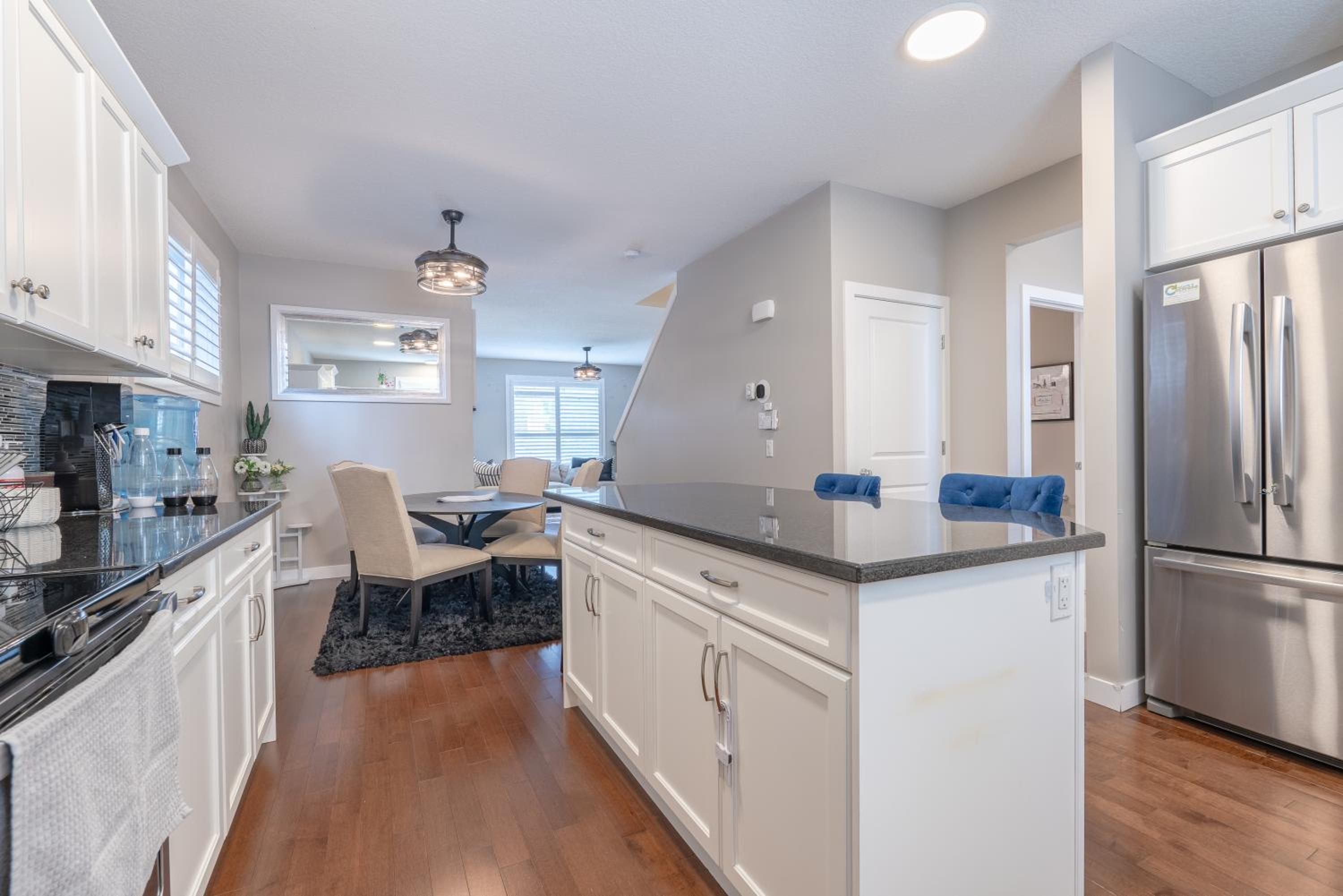 3 Bedroom Luxury Home With Office & Theatre