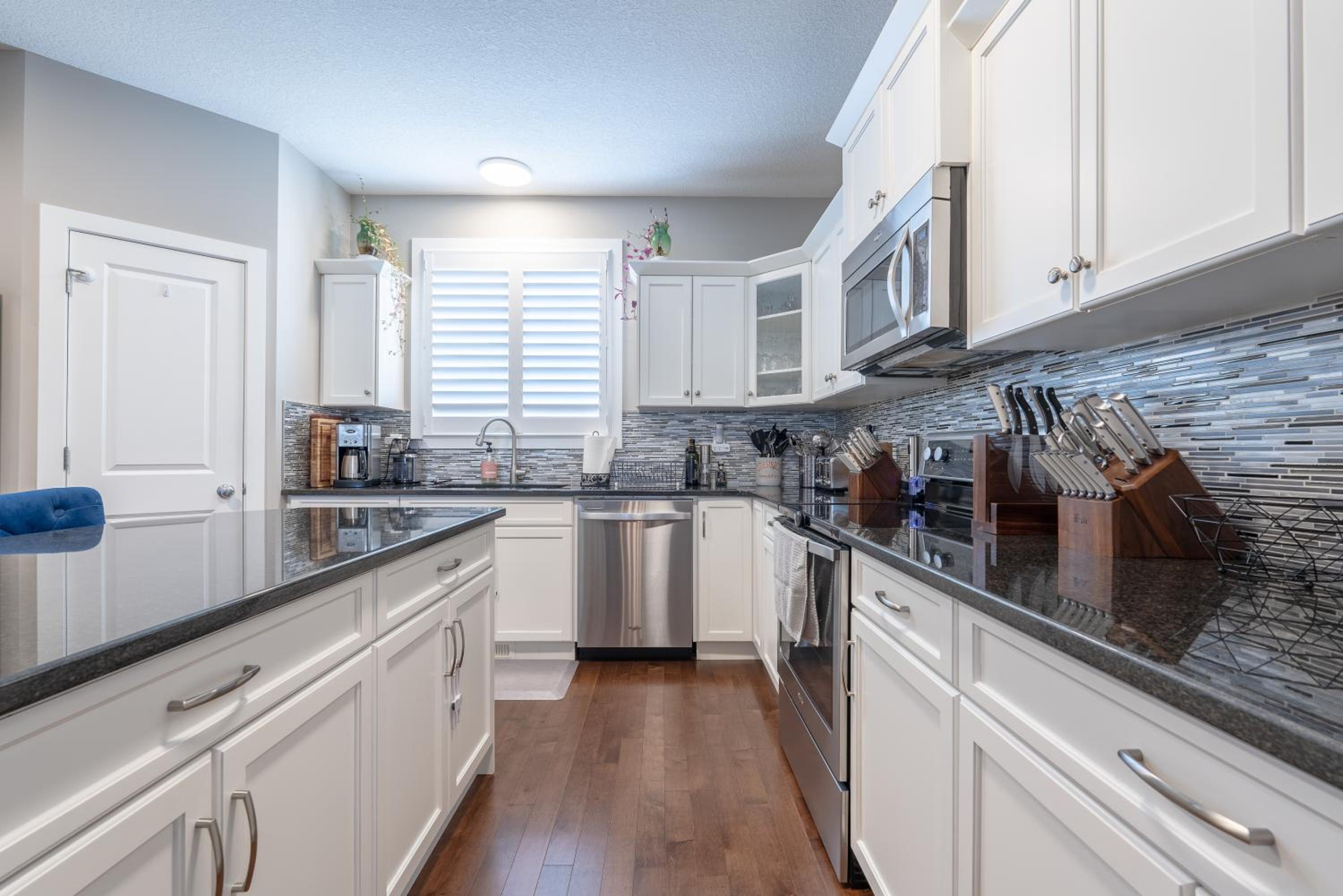 3 Bedroom Luxury Home With Office & Theatre