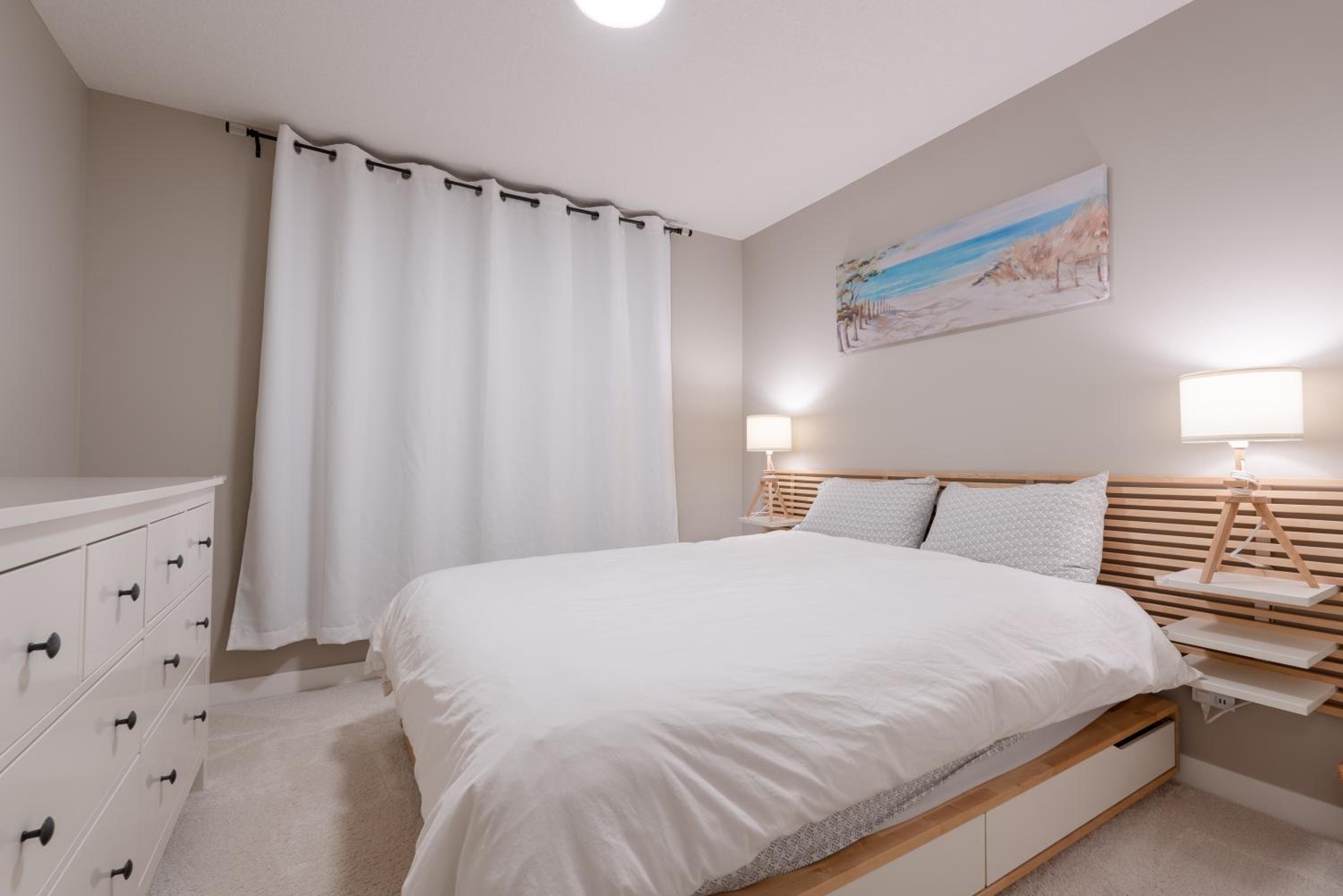 3 Bedroom Luxury Home With Office & Theatre