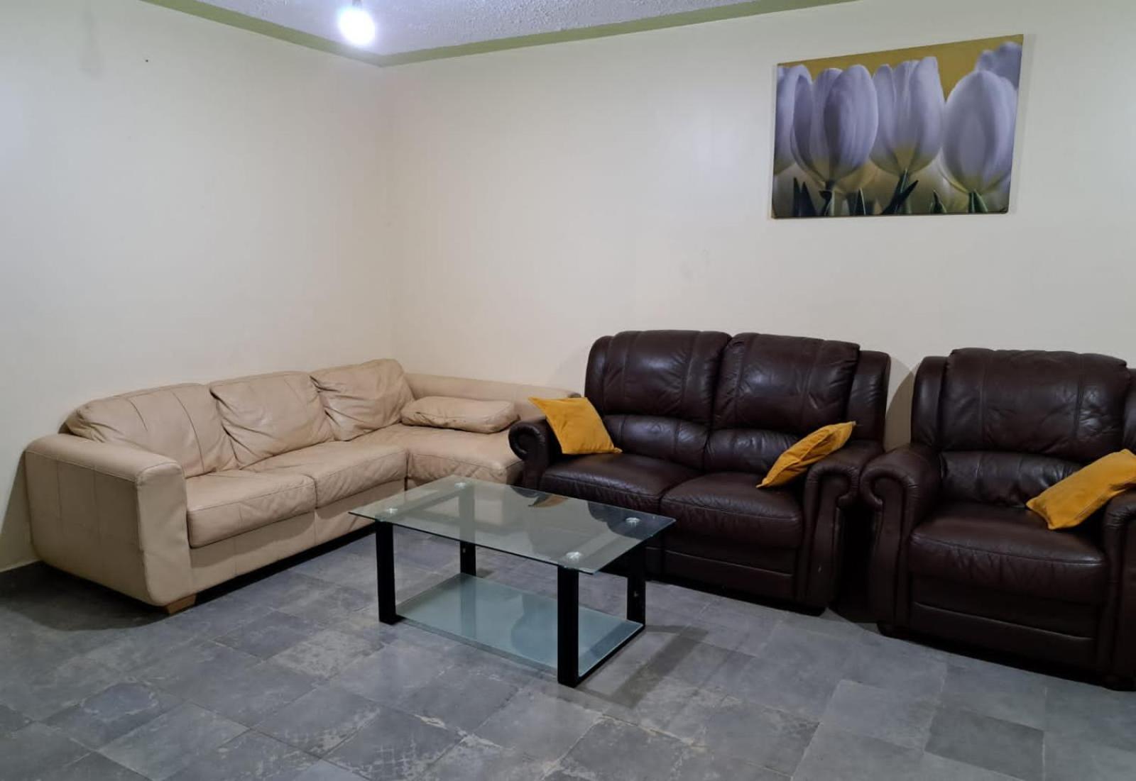 Mfalme House, Ngoingwa Estate, 100 Metres from Thika-Mangu Rd, Close to Thika City Centre - Free Parking, Fast Wi-Fi, Smart TV, 2 Bedrooms Perfect for a Fa view 2