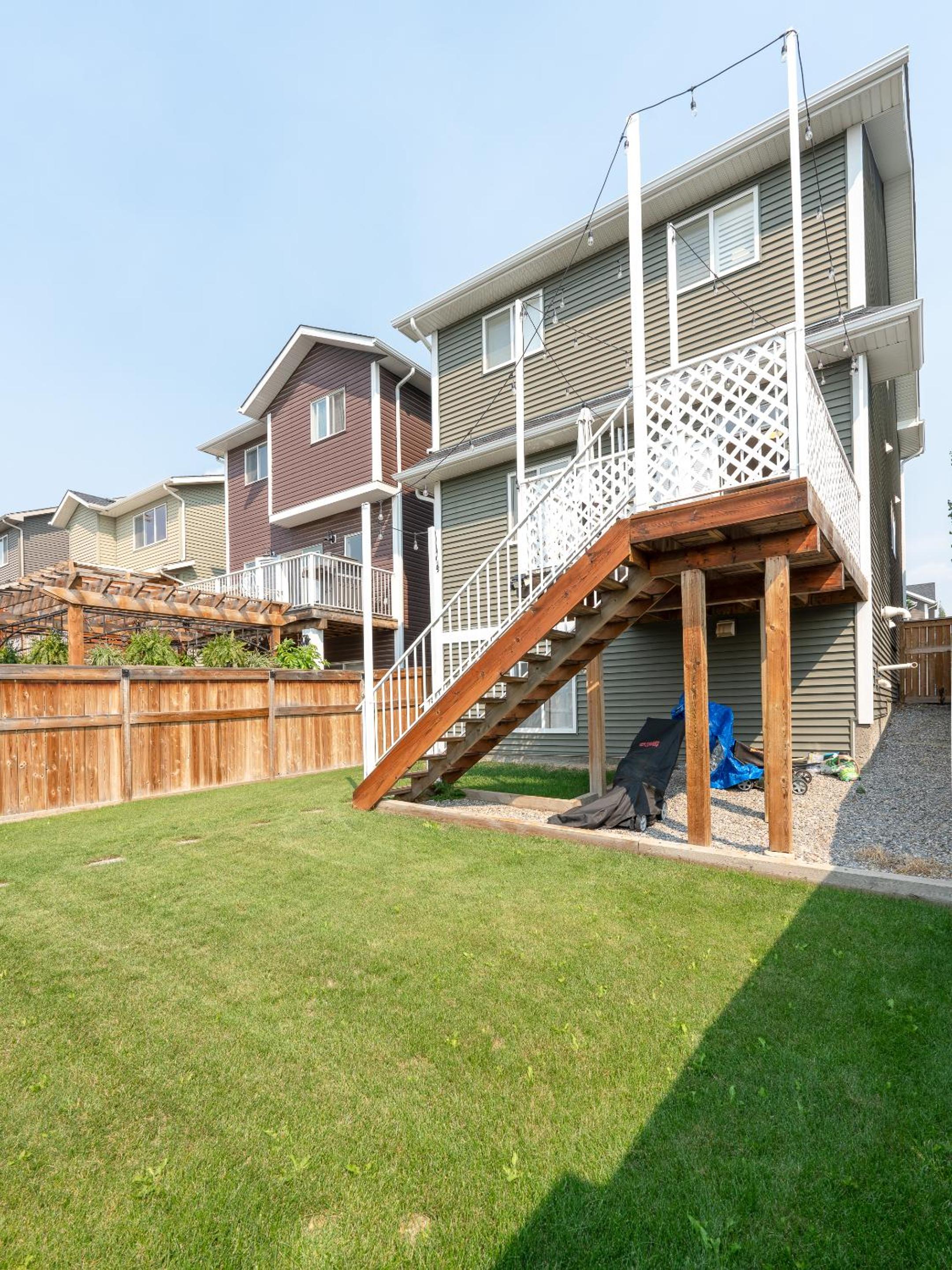 3 Bedroom Luxury Home With Office & Theatre