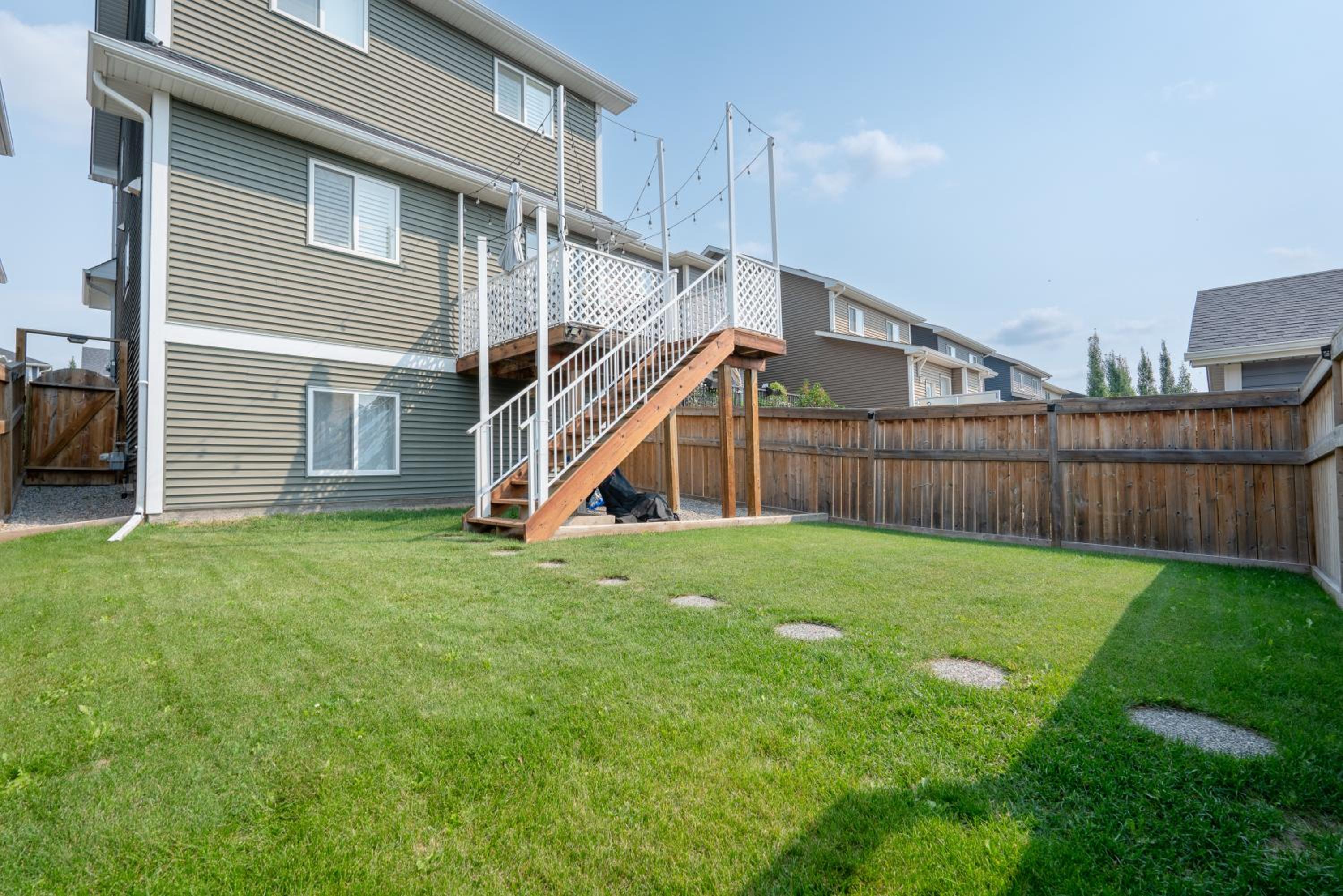 3 Bedroom Luxury Home With Office & Theatre