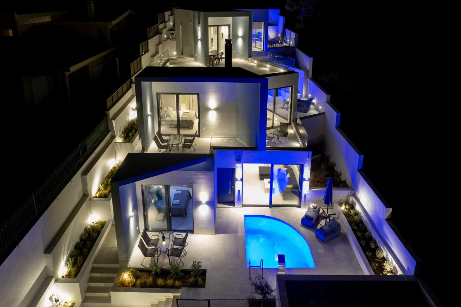White Cliff Luxury Suites view 3