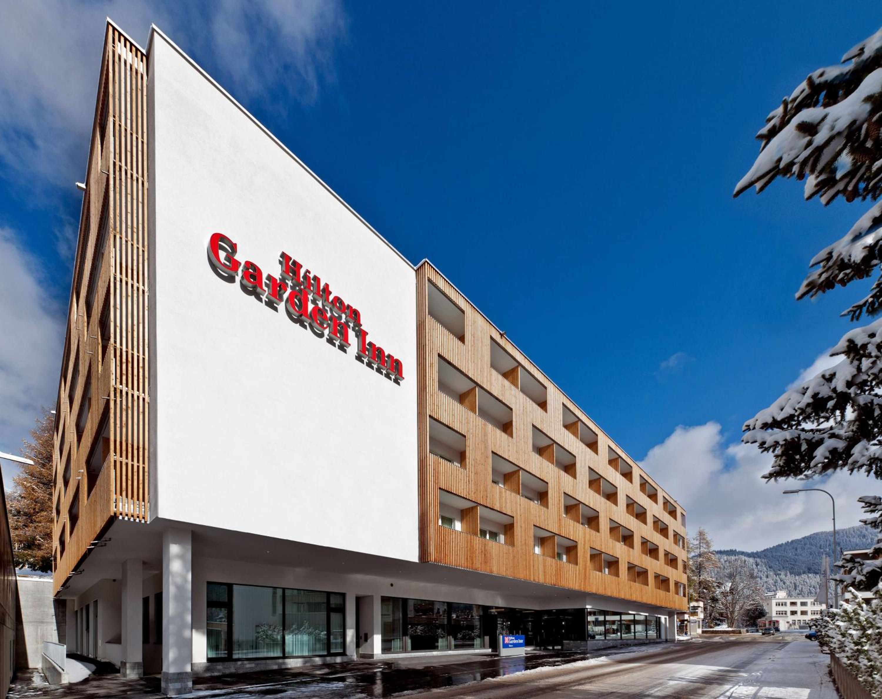 Hotel Hilton Garden Inn Davos - Image 1