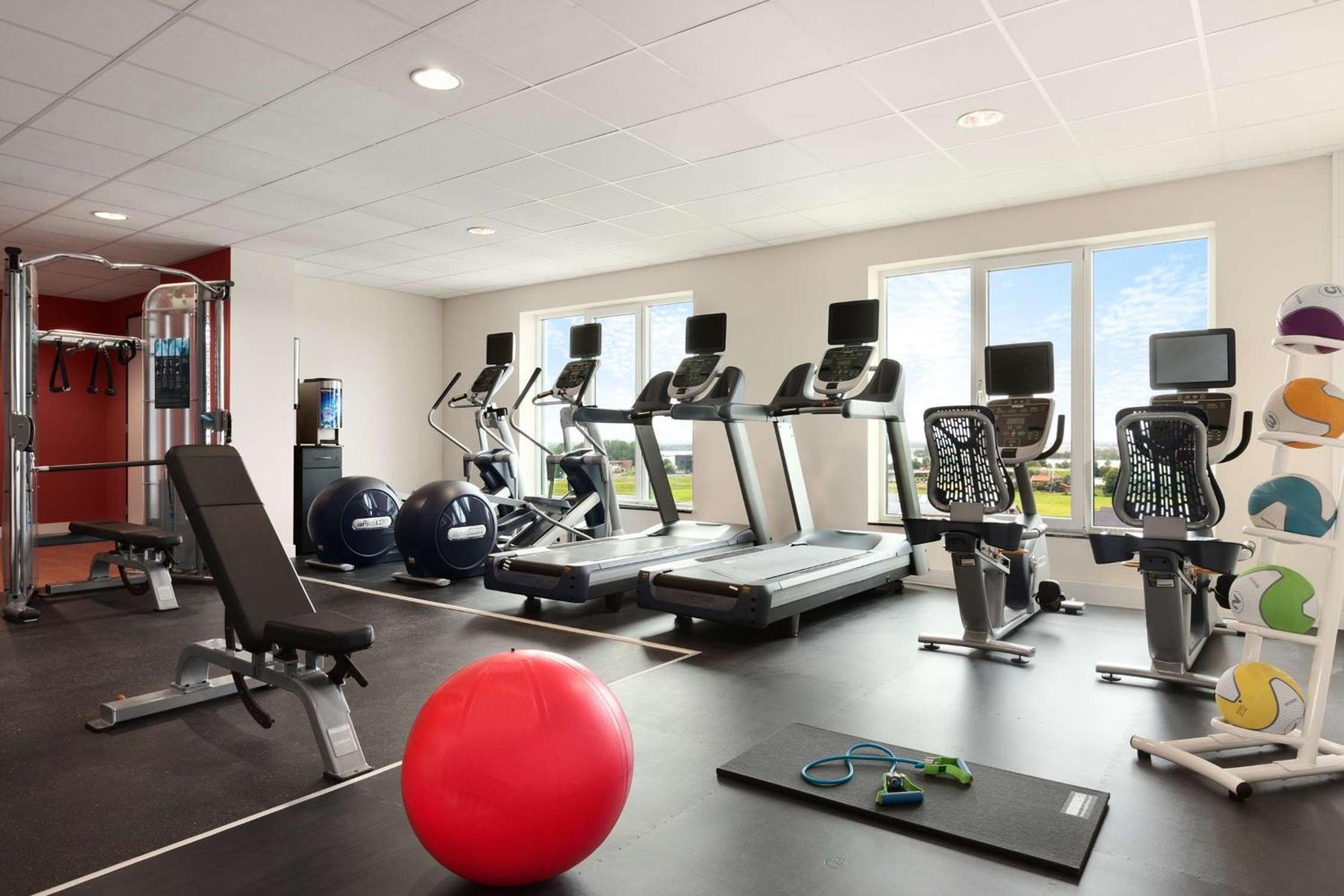 Leiden Vacations - Hilton Garden Inn Leiden - Property Image 4