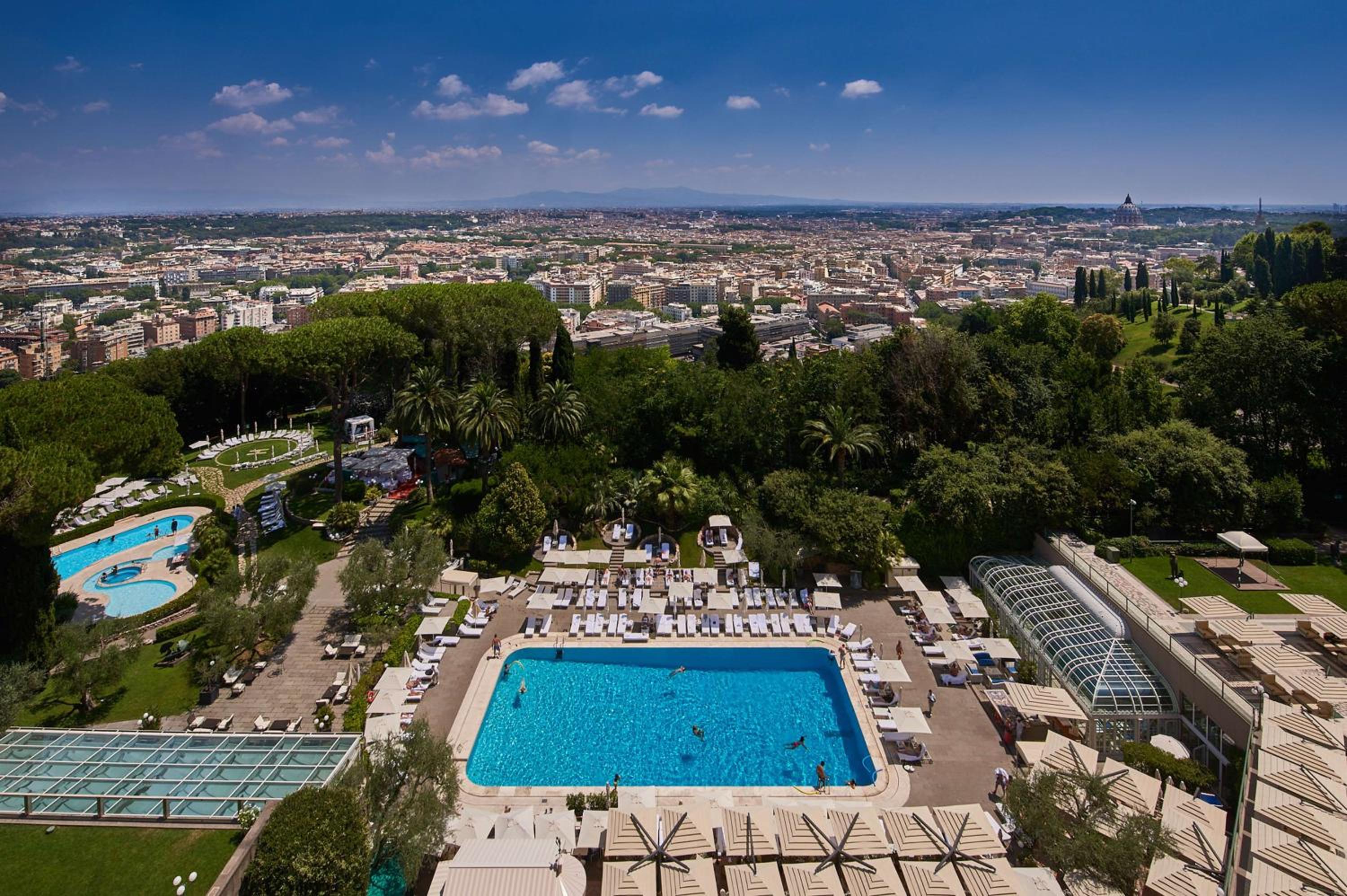 Rome Cavalieri, A Waldorf Astoria Hotel - Image 2