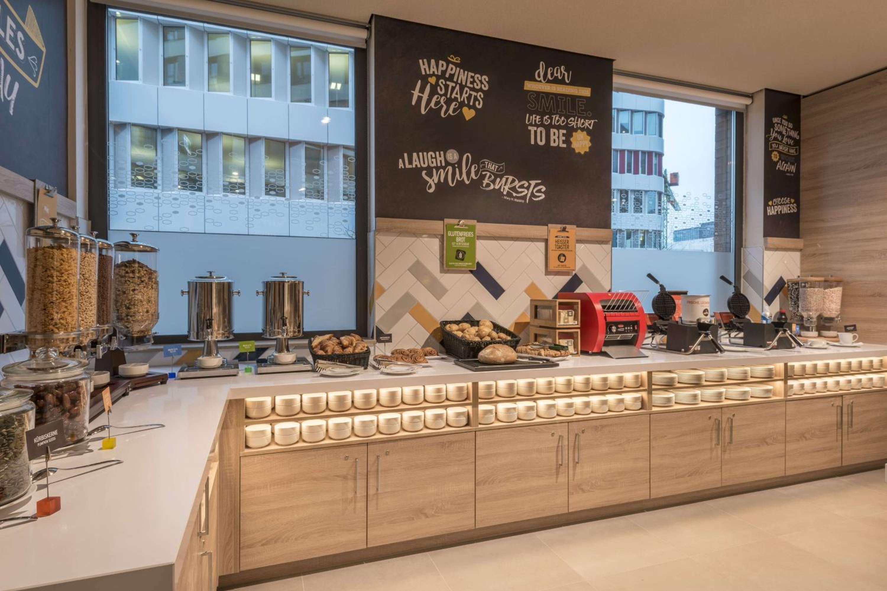 Hampton By Hilton Frankfurt Airport - Property Image 16
