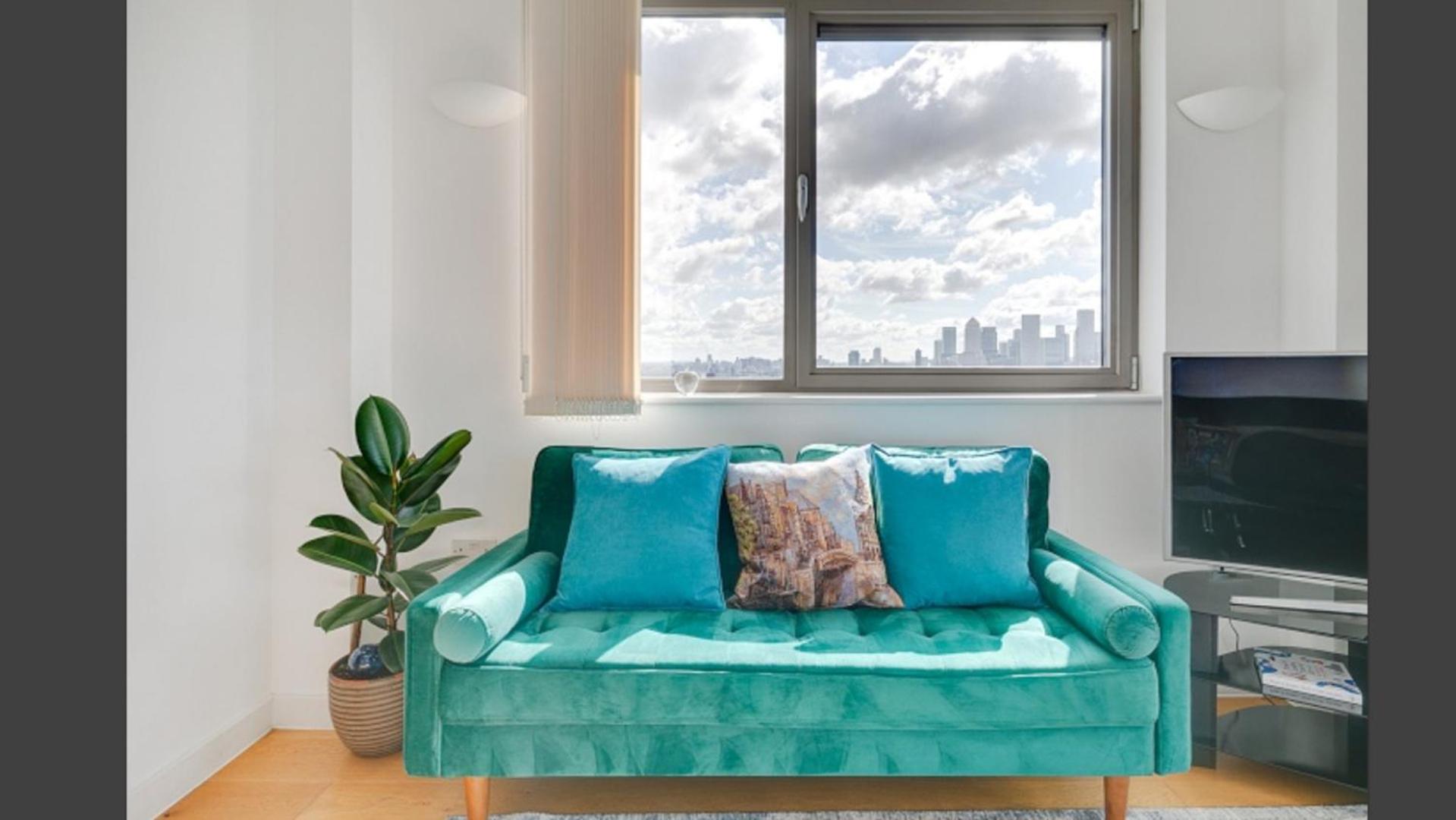 London City View Apartment, short walk to Tower Bridge, Free Parking