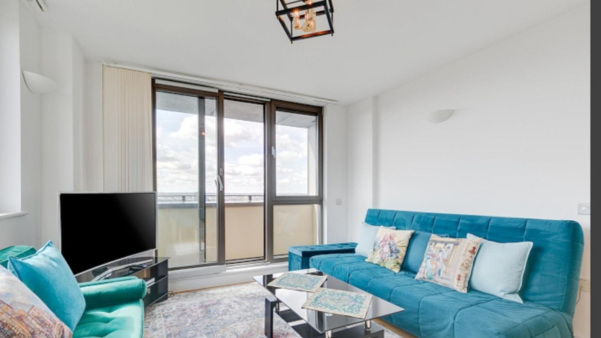 London City View Apartment, short walk to Tower Bridge, Free Parking