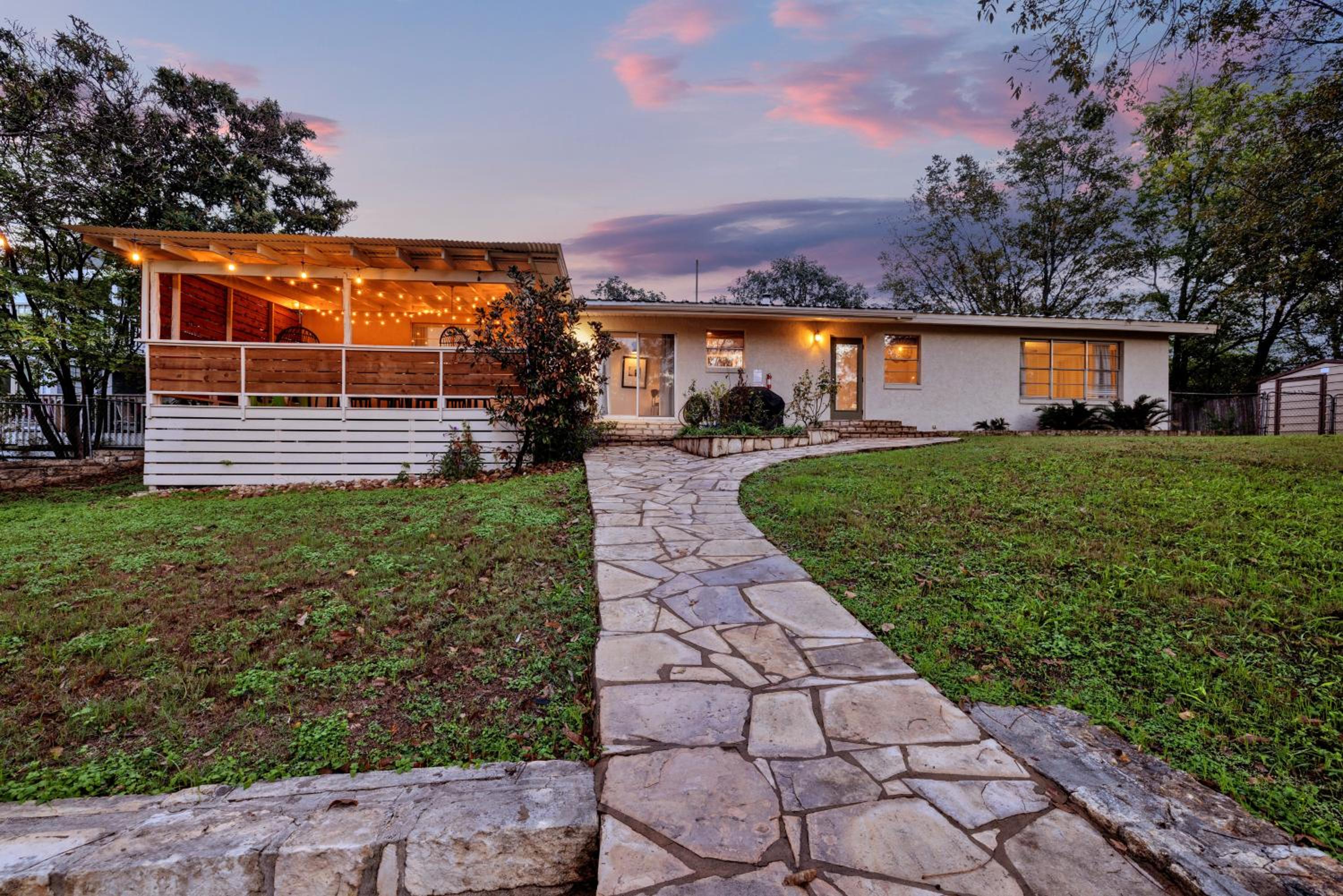 Luxury Lakefront Oasis with Boat Dock-Firepit view 3