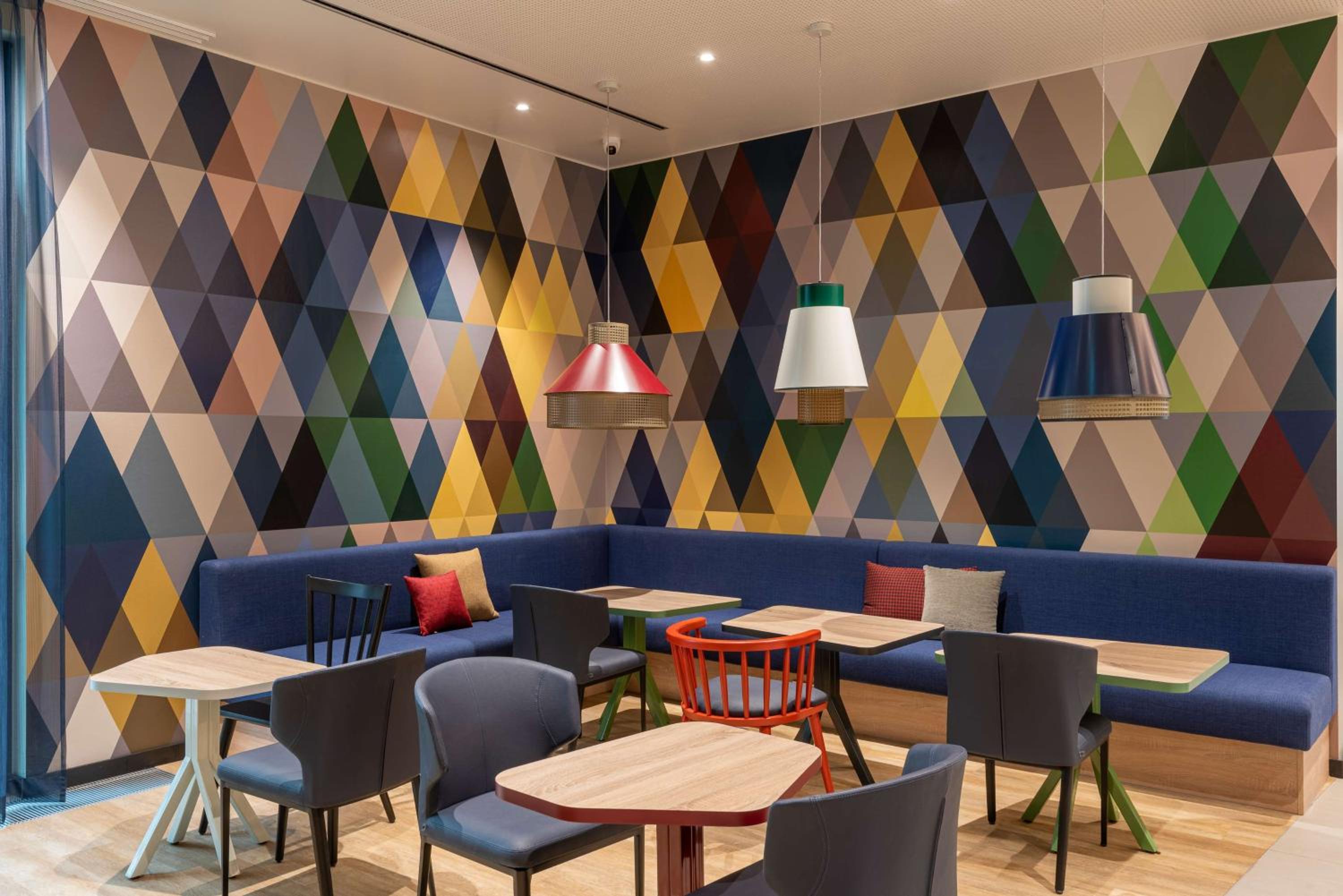 Munich Vacations - Hampton By Hilton Munich City North - Property Image 27