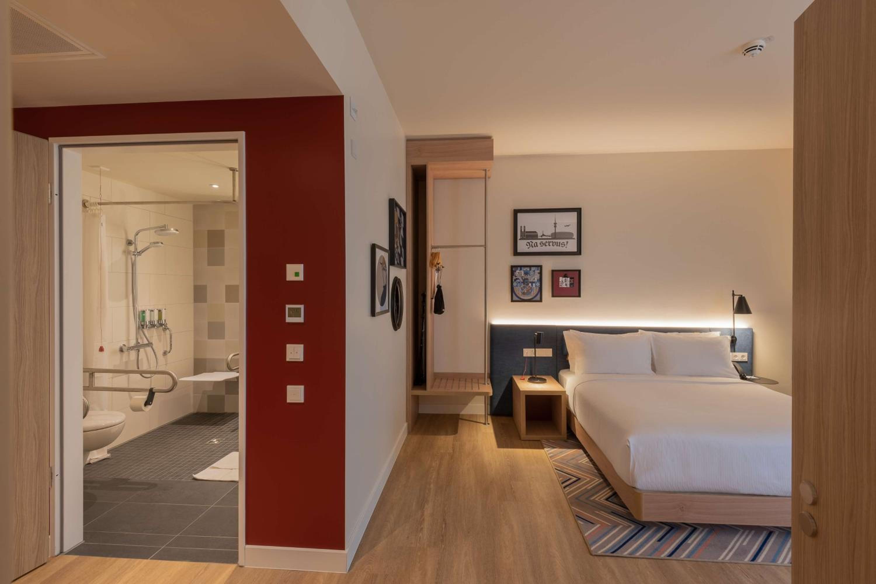 Munich Vacations - Hampton By Hilton Munich City North - Property Image 32