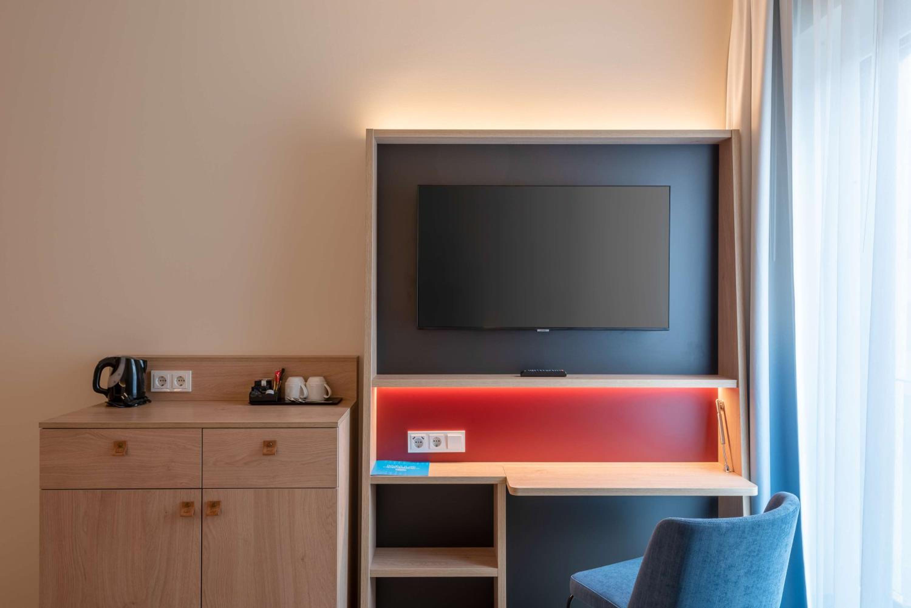 Munich Vacations - Hampton By Hilton Munich City North - Property Image 33