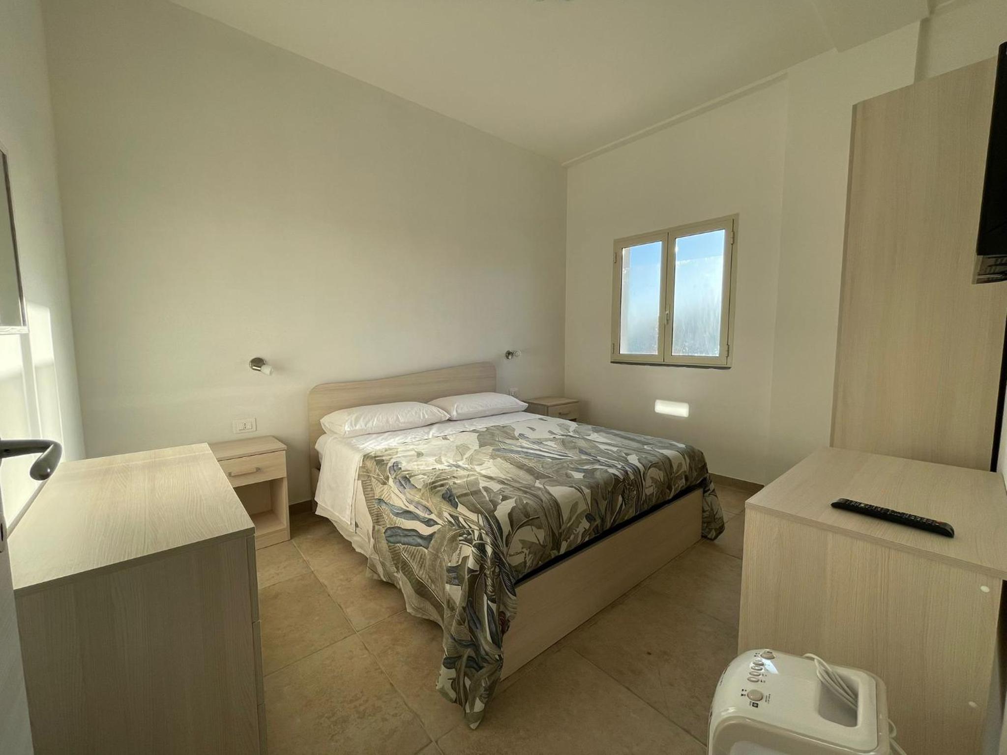 Case Perrone view 5