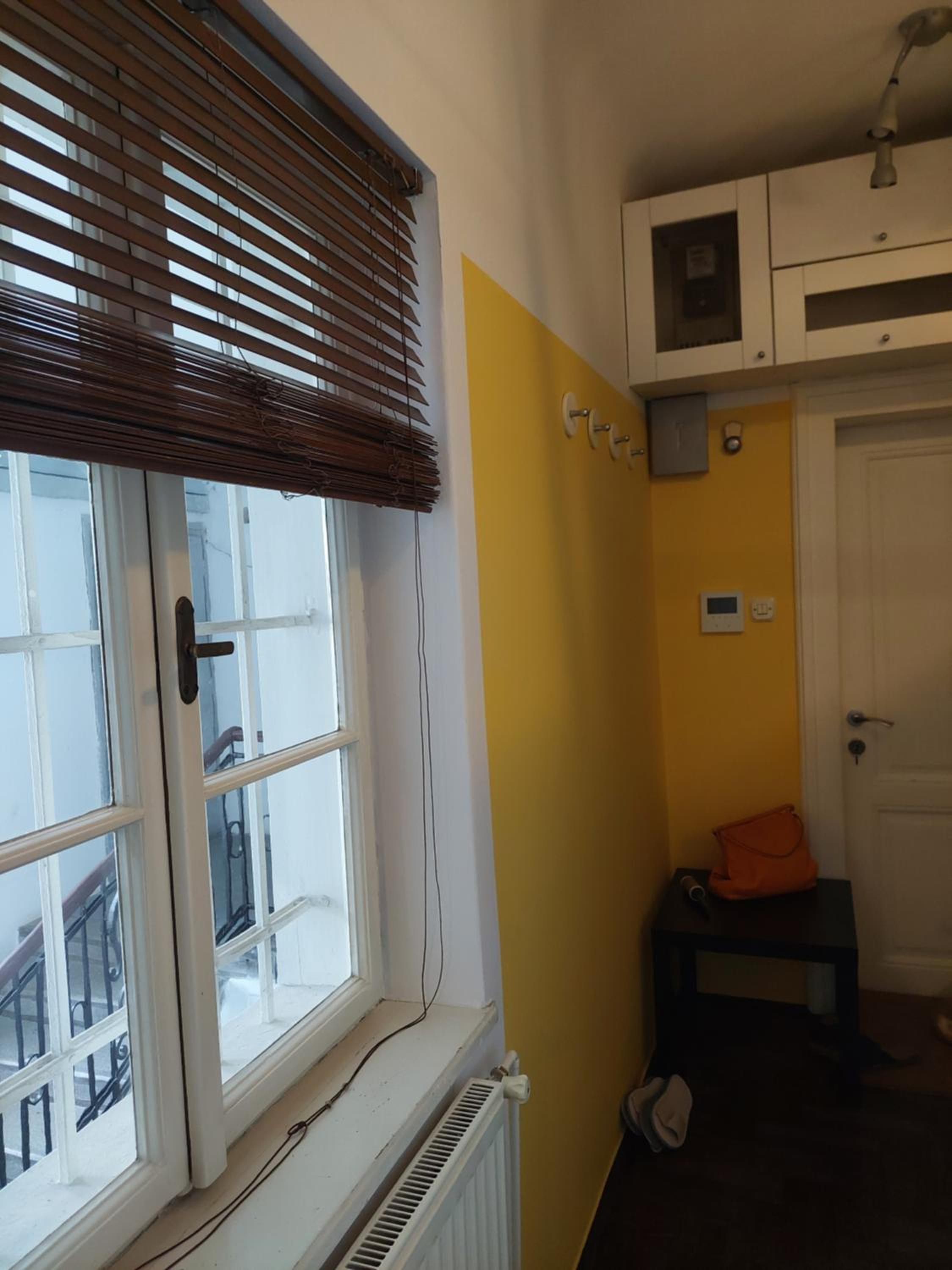 Apartment Hideaway