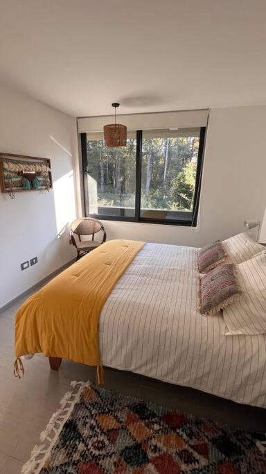 hermoso departamento 1 dormitorio en entorno natural