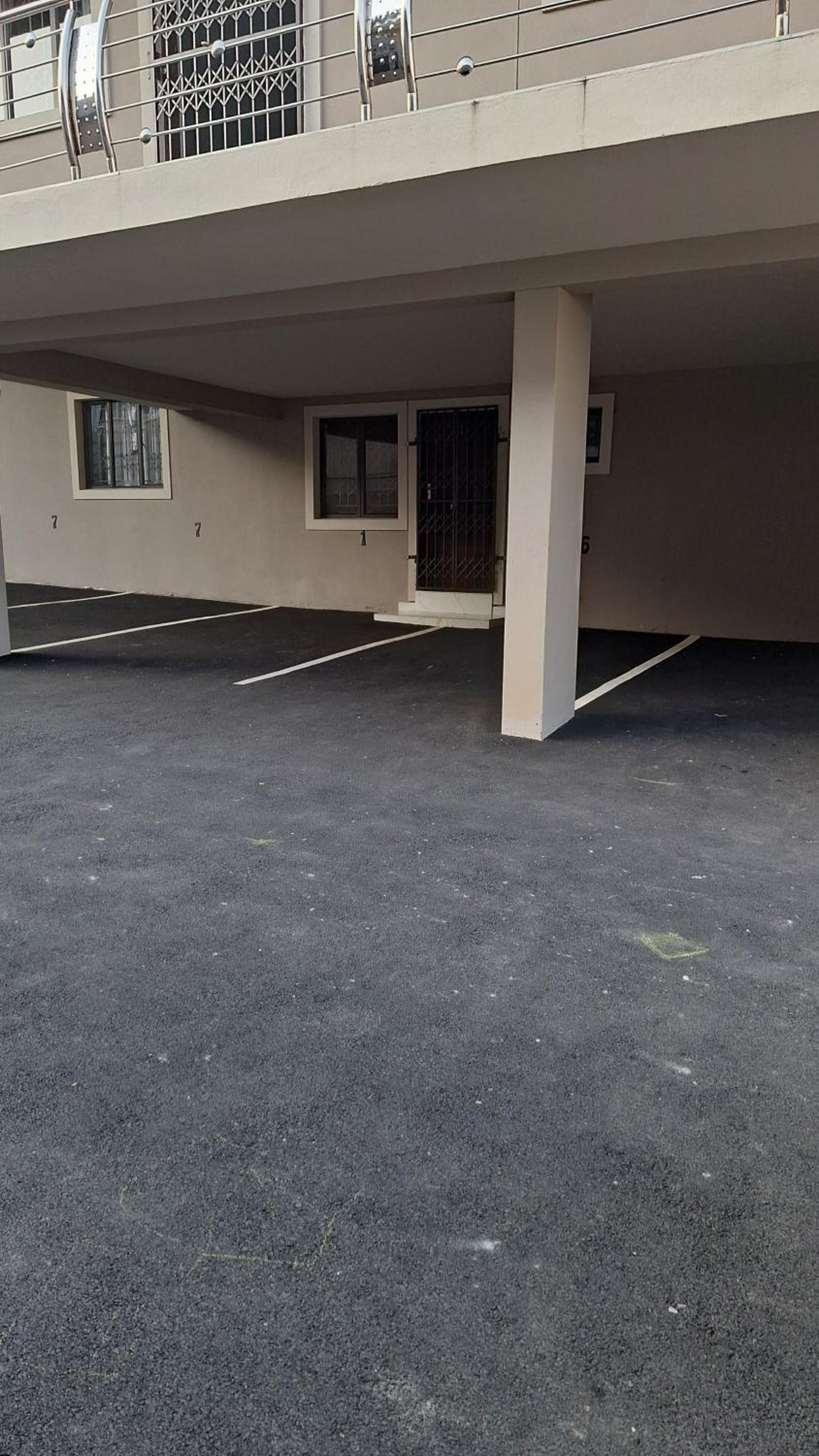BEREA apartment 786 view 3
