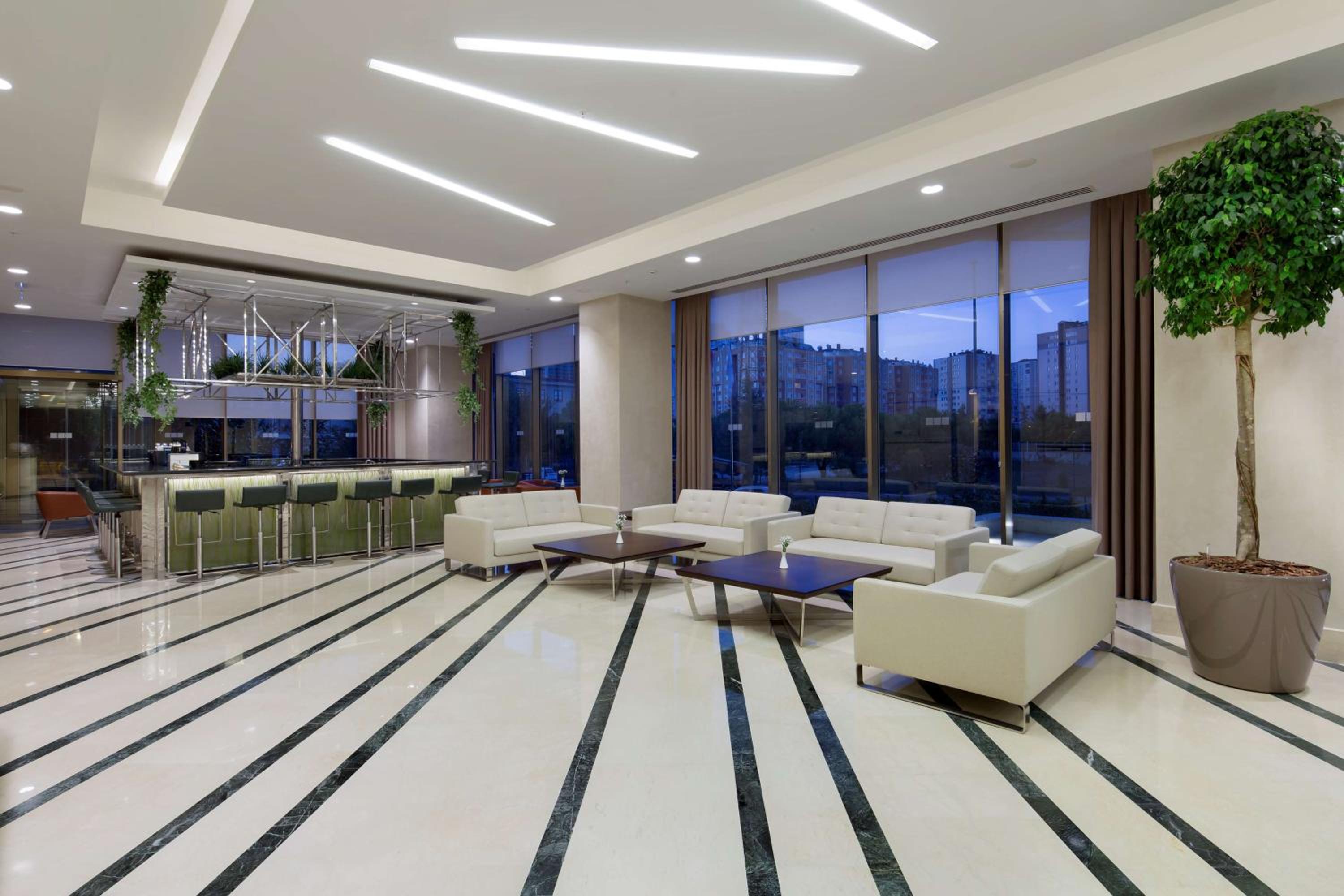Hilton Garden Inn İstanbul Beylikdüzü - Image 10
