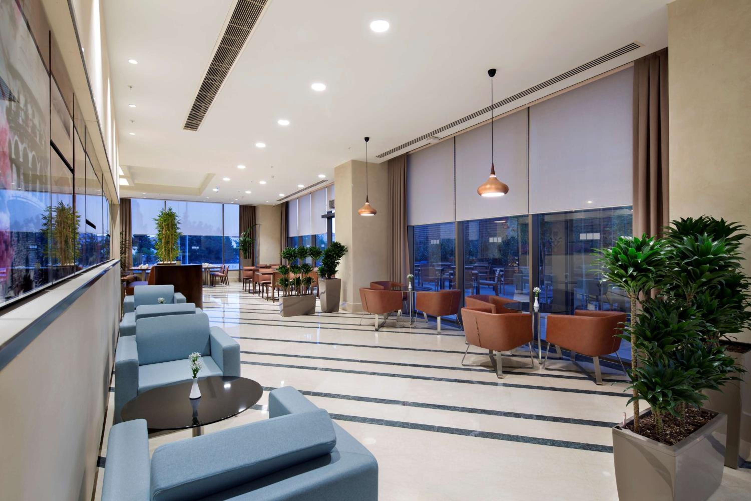 Hilton Garden Inn İstanbul Beylikdüzü - Image 13