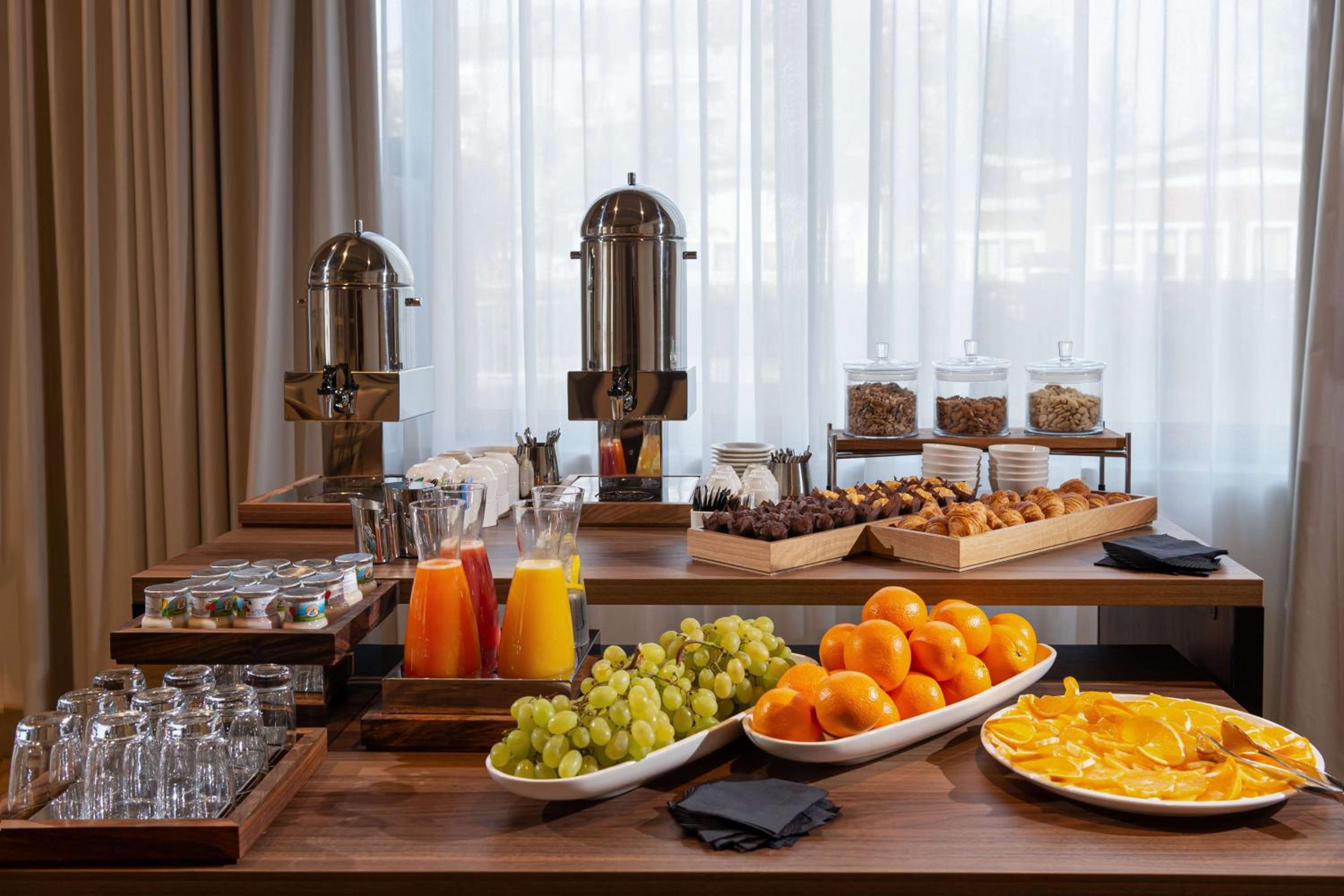 Brescia Vacations - DoubleTree by Hilton Brescia - Property Image 4