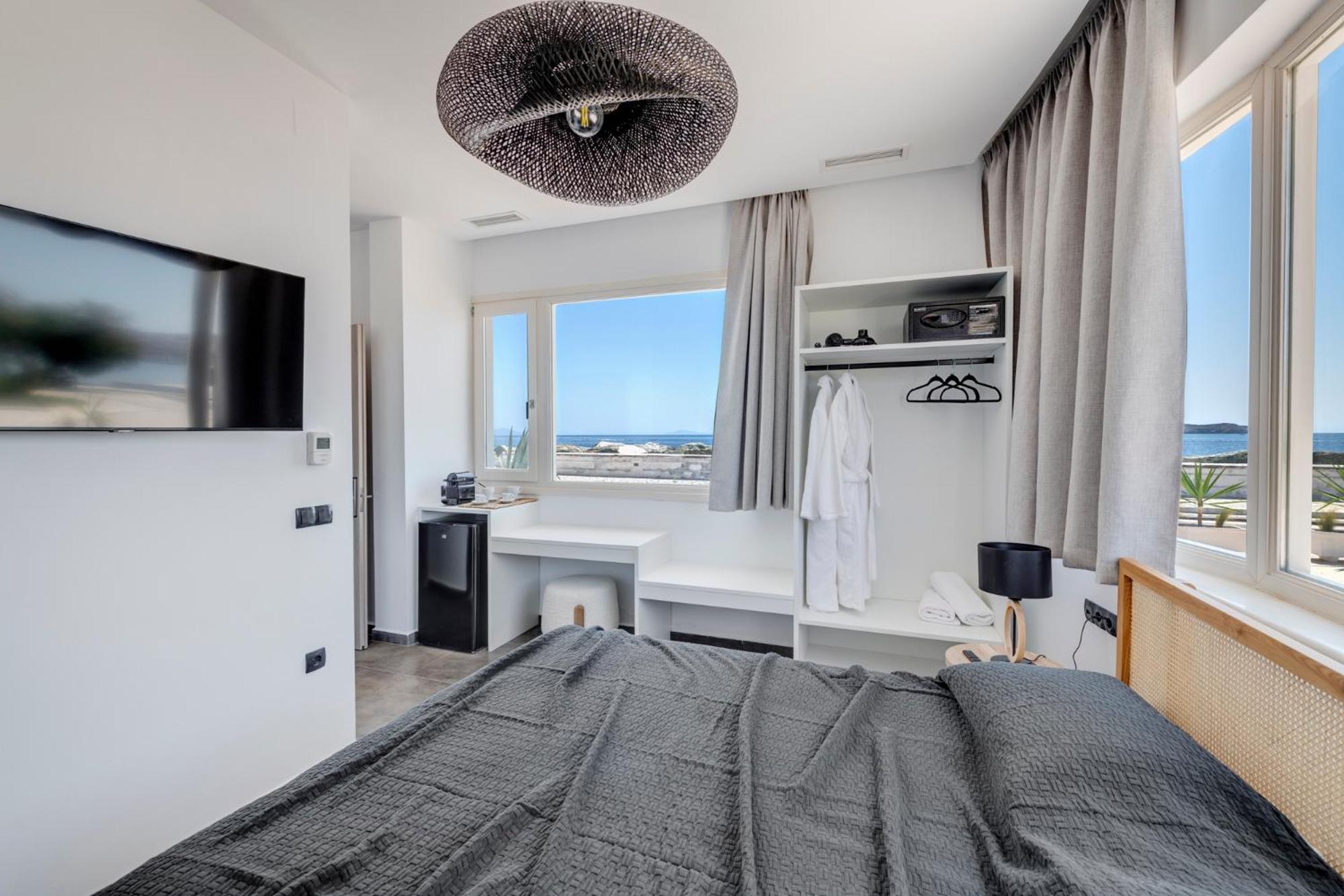 NOS Suites