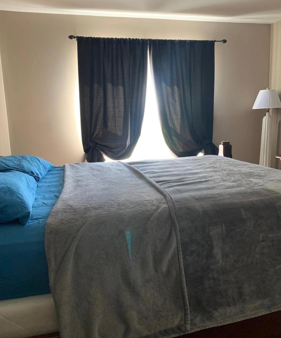 Self contained 2 level apartment with 4 bdrms & 2 bathroom
