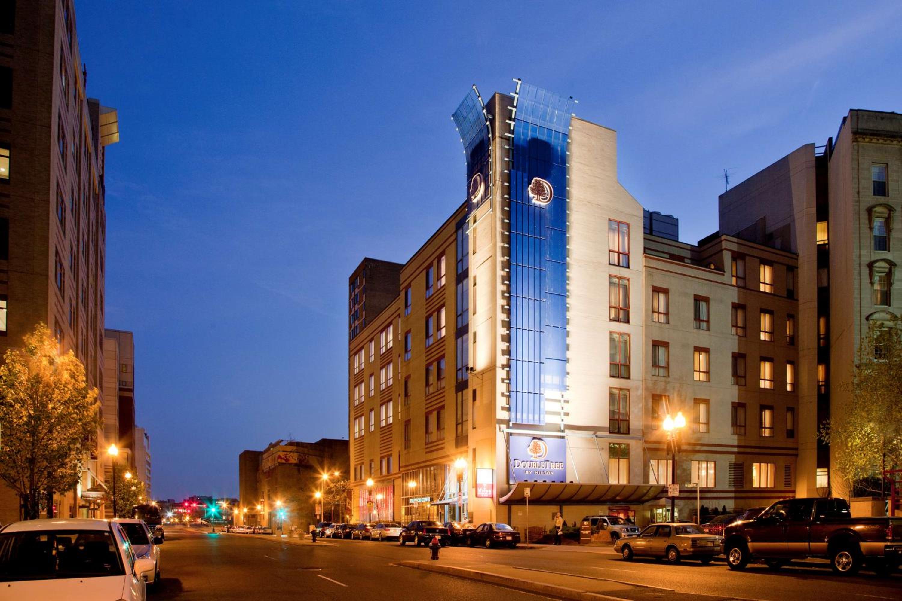 Hotel DoubleTree by Hilton Hotel Boston - Downtown - Image 1