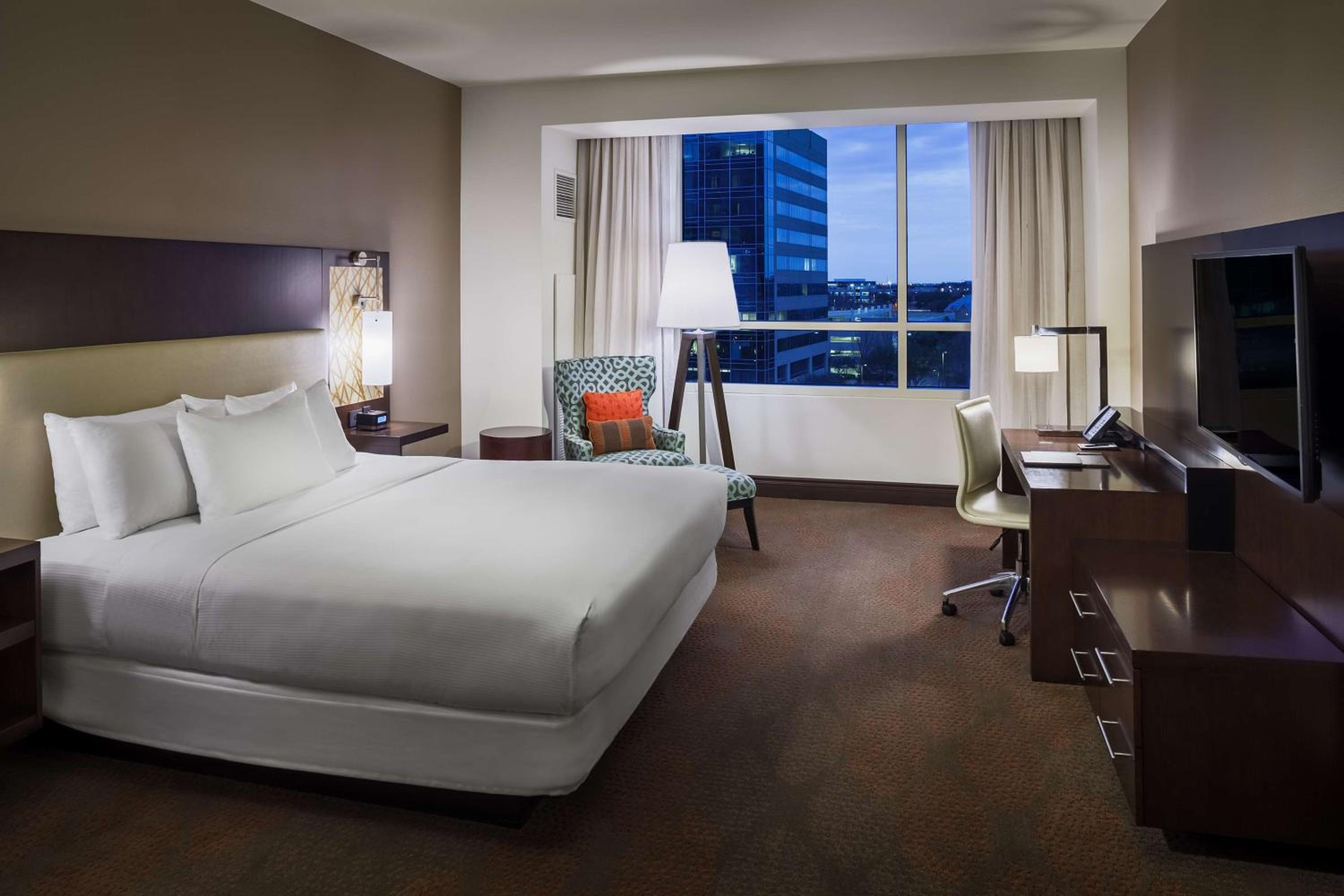 Hilton Dallas/Plano Granite Park - Property Image 50