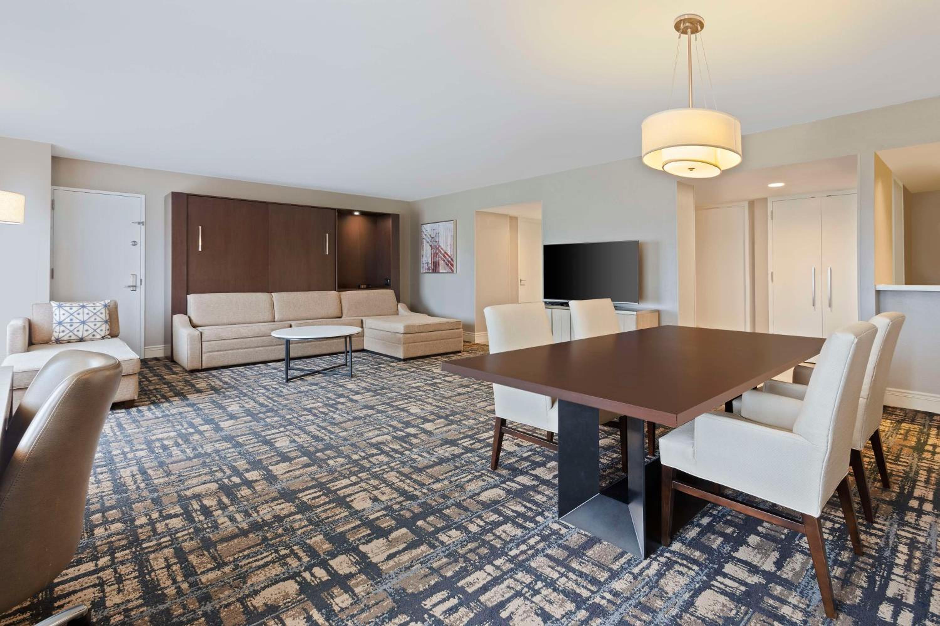 Hilton Orlando Lake Buena Vista - Disney Springs™ Area