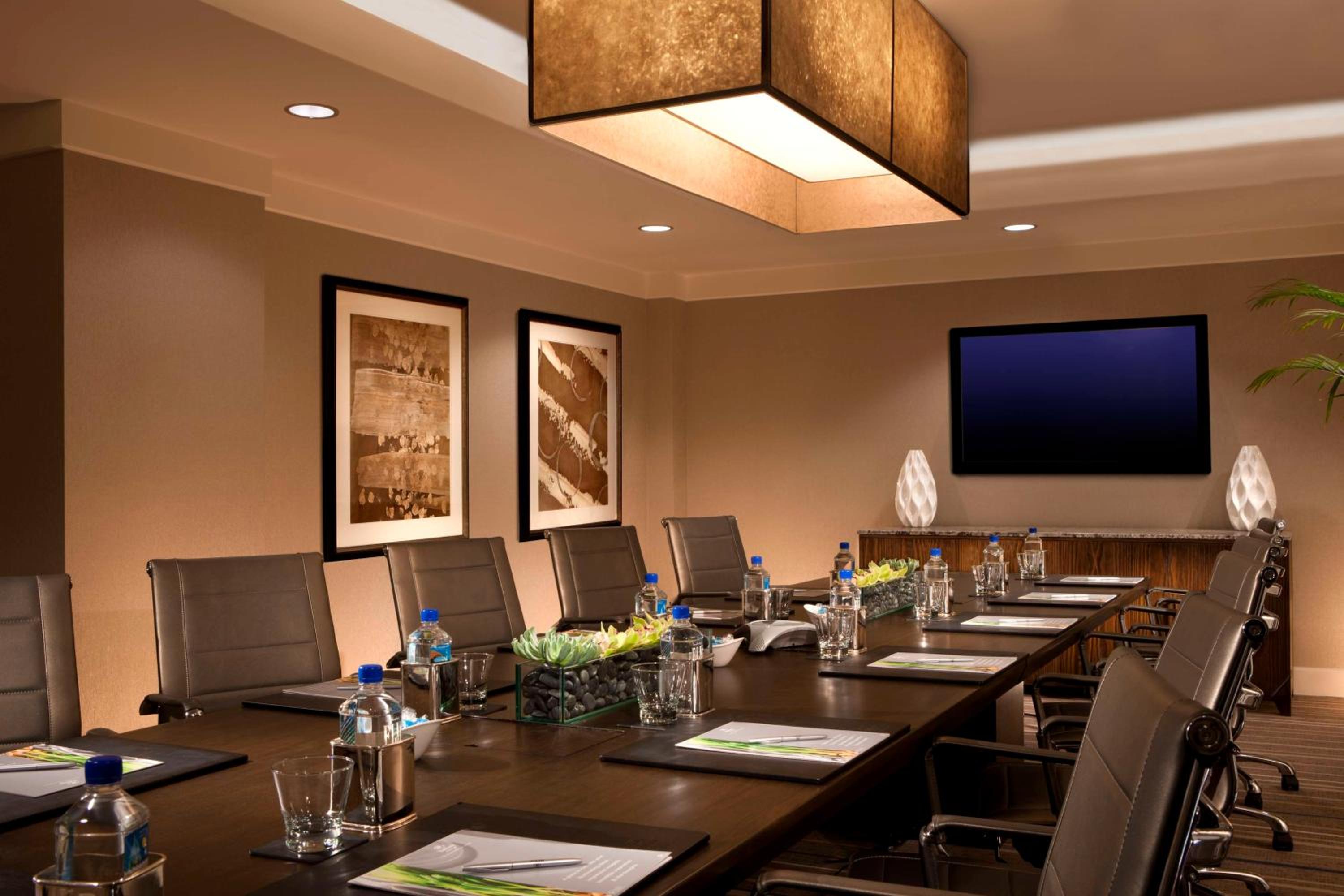 Hilton Orlando Lake Buena Vista - Disney Springs™ Area
