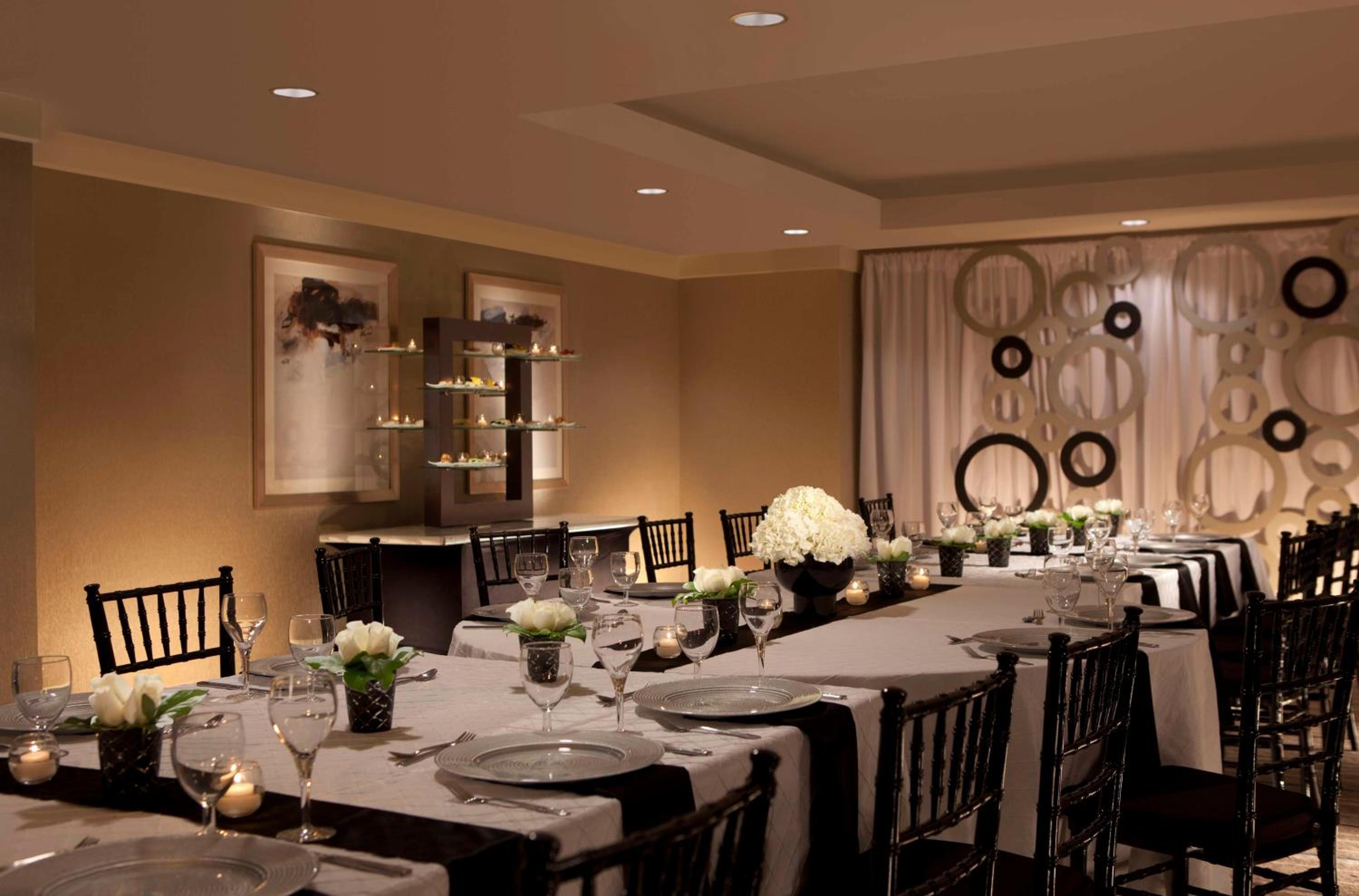Hilton Orlando Lake Buena Vista - Disney Springs™ Area